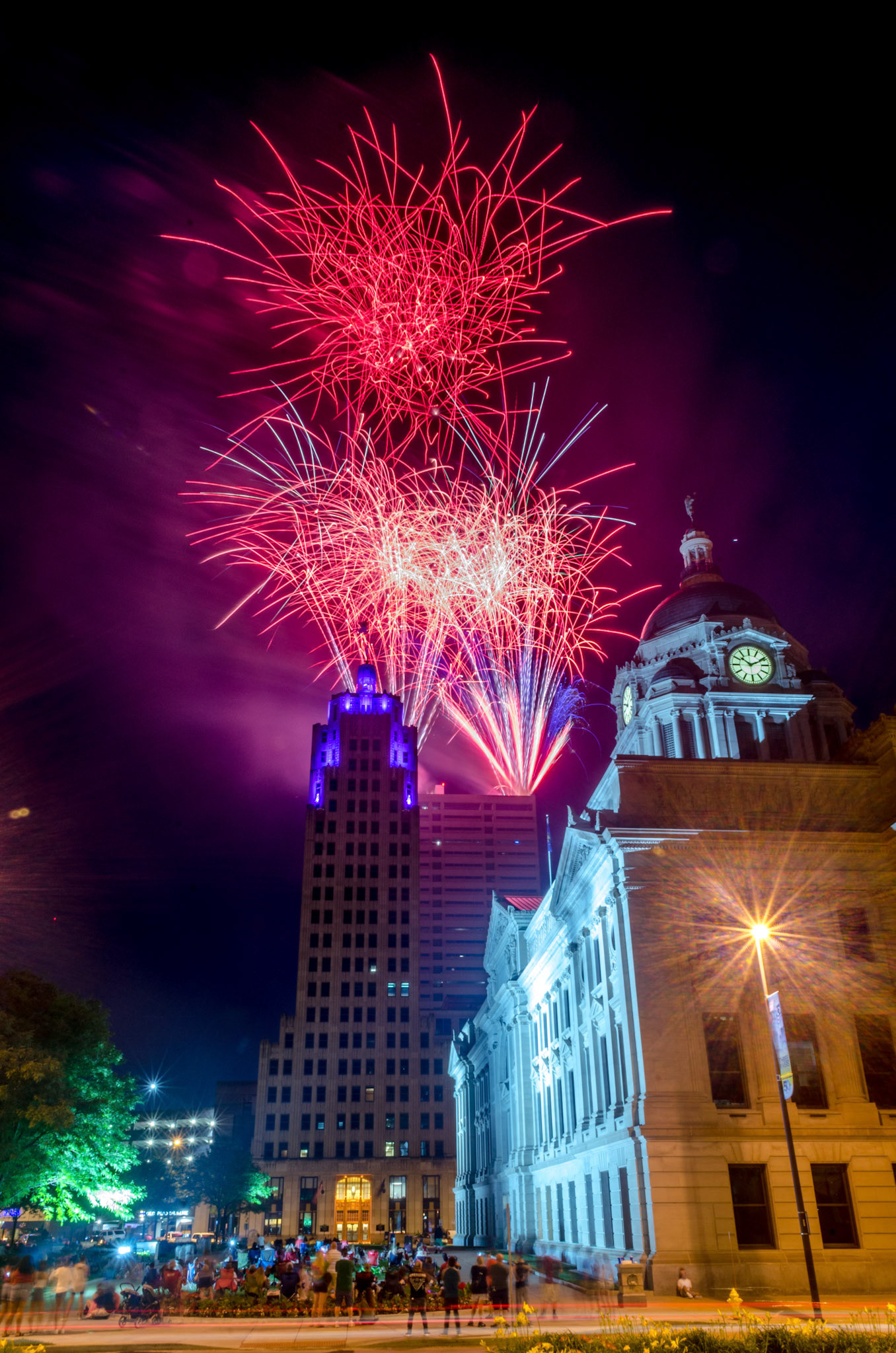 JPMMedia.com presents 2018 Fireworks show from downtown Fort Wayne by the Allen County Courthouse.