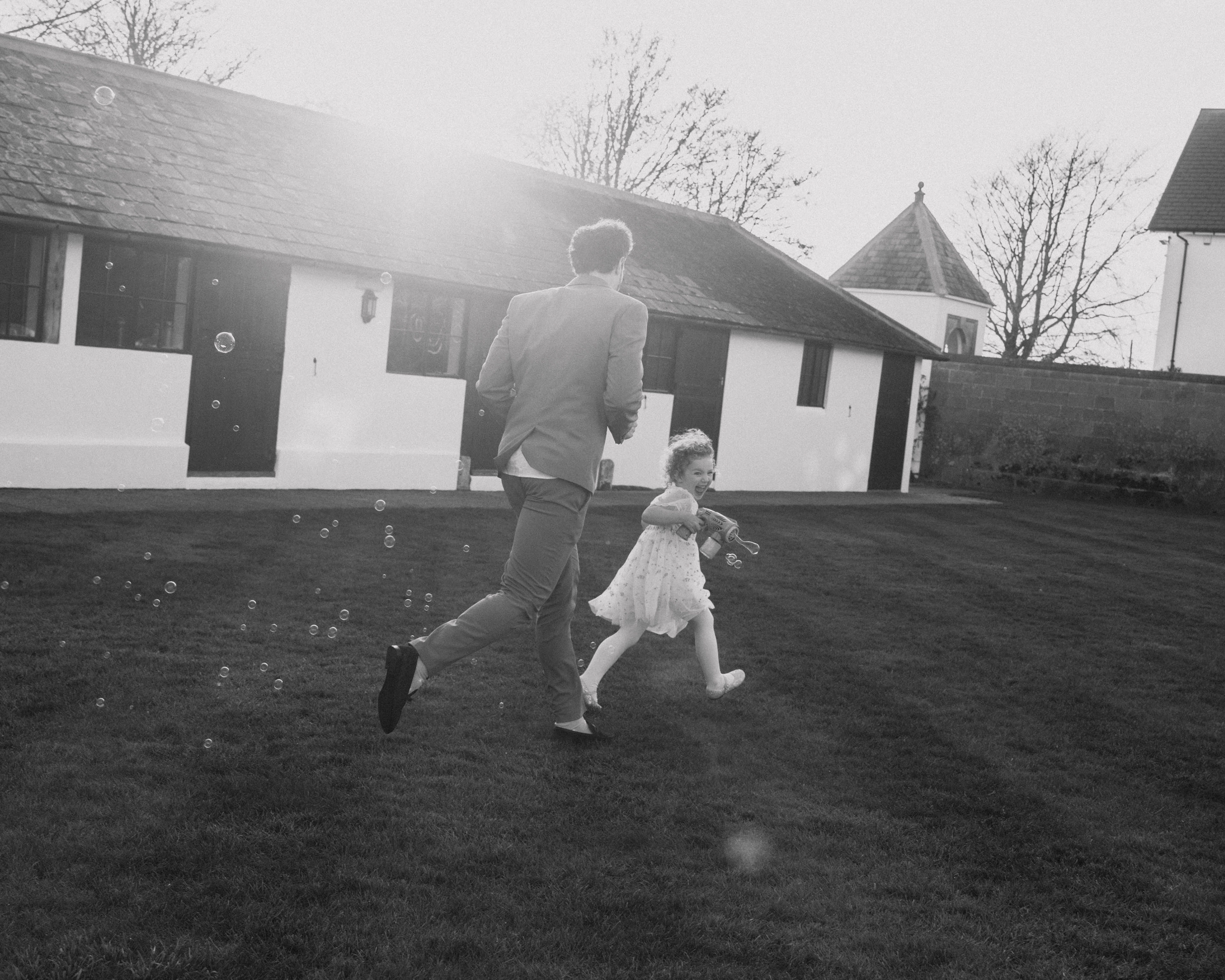 Documentary Photography | Hendall Manor Barn Wedding Uckfield | Jamie & Beki