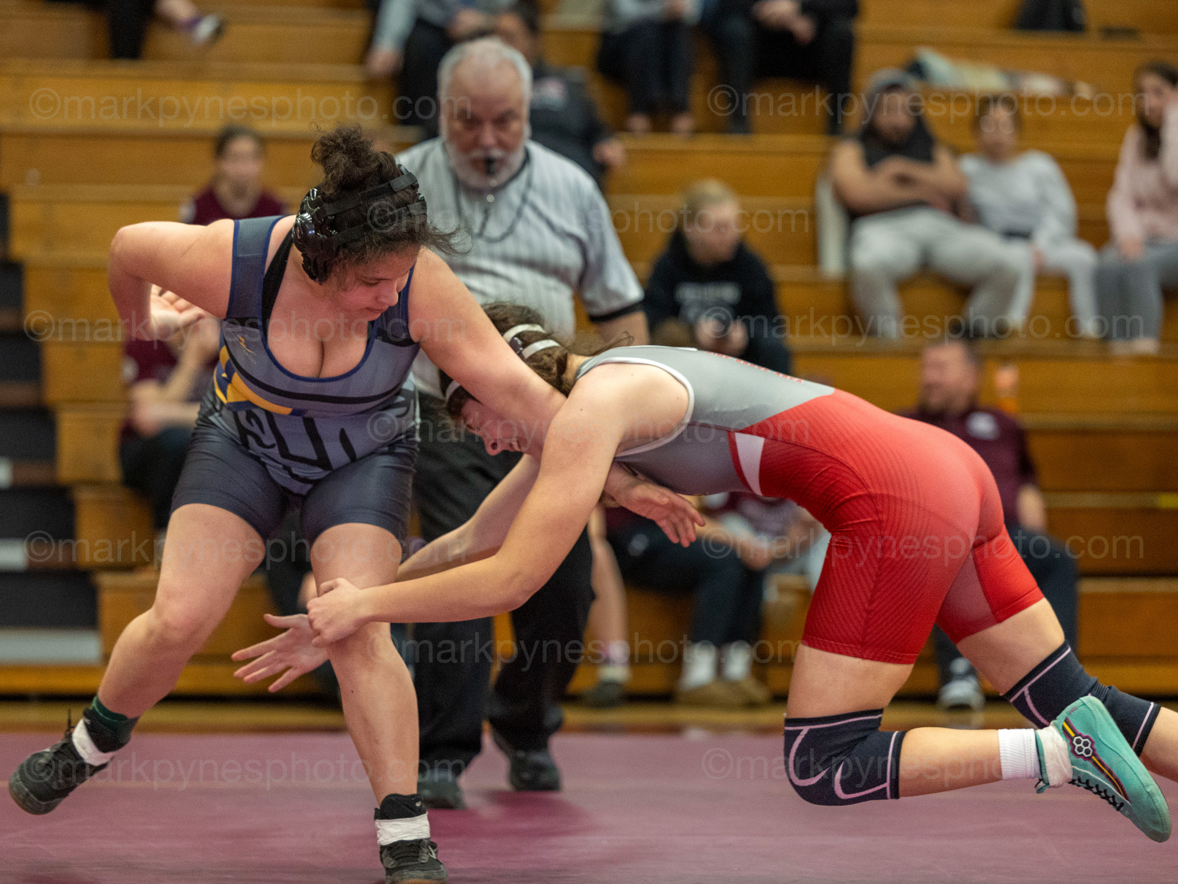 Eve Kurtz, Pine Grove, right, shoots on Tulpehocken’s Katalyna Borreli, in the 148-pound final.