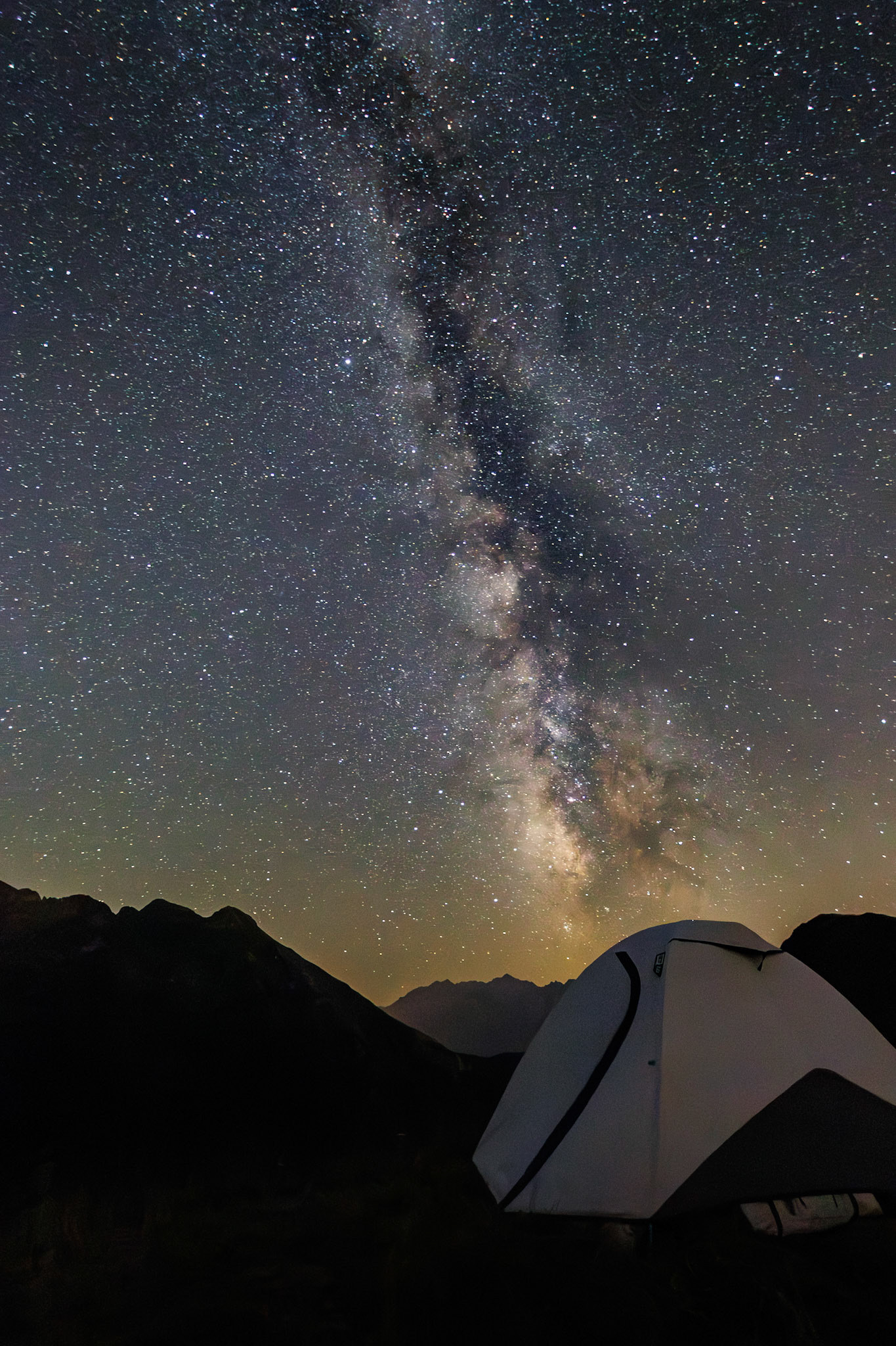 Bivouac à Hautacam, sous la voie lactée — dormir à la belle étoile, en pleine montagne.