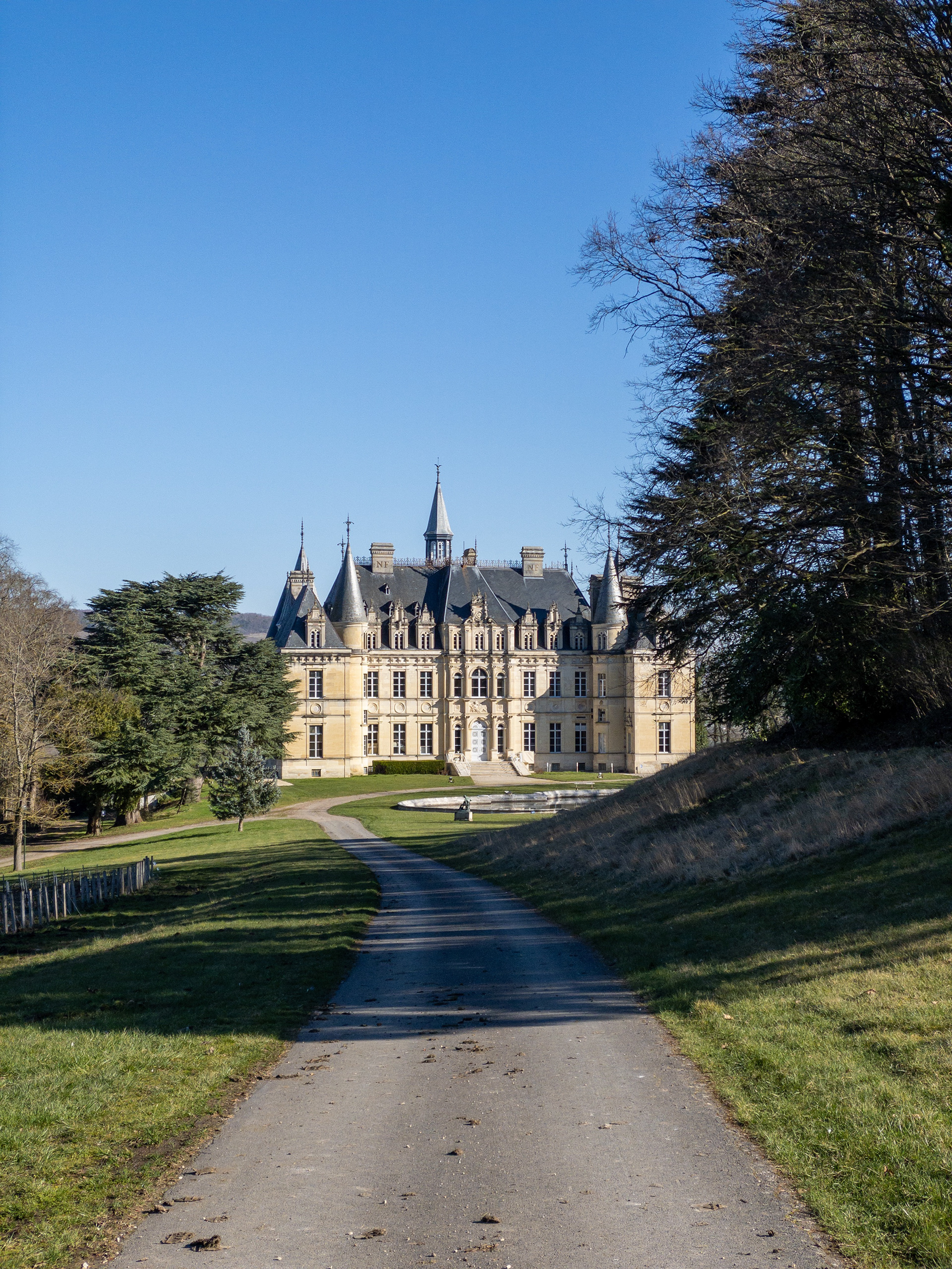 Chateau de Boursault, France. Mars 2021