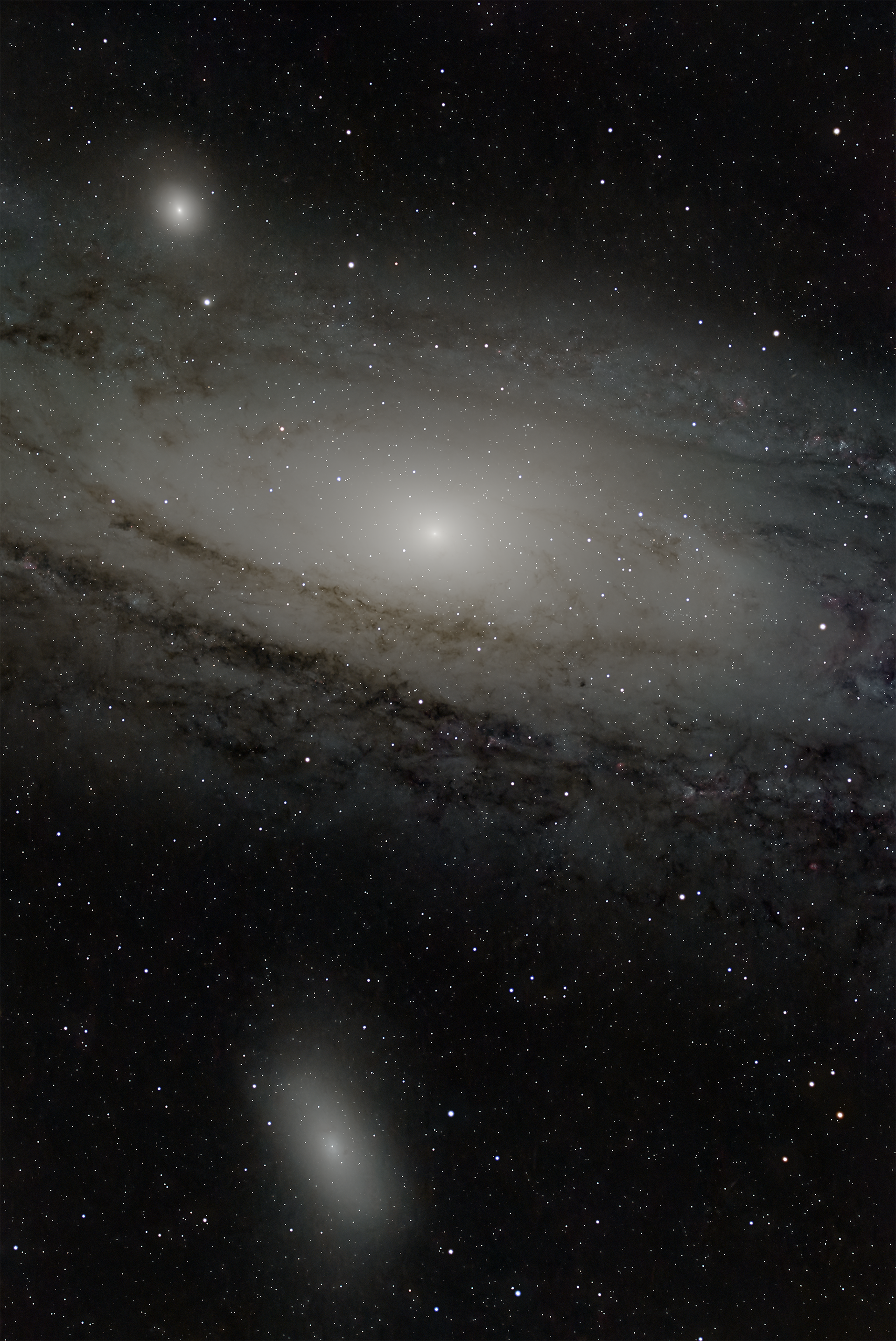 The core of Andromeda - 183MC - 103APO