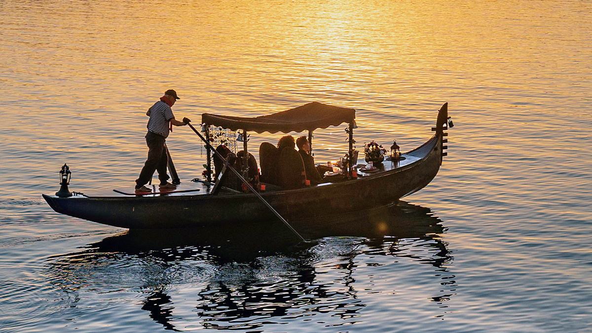 Gondola Ride (Redondo Beach)