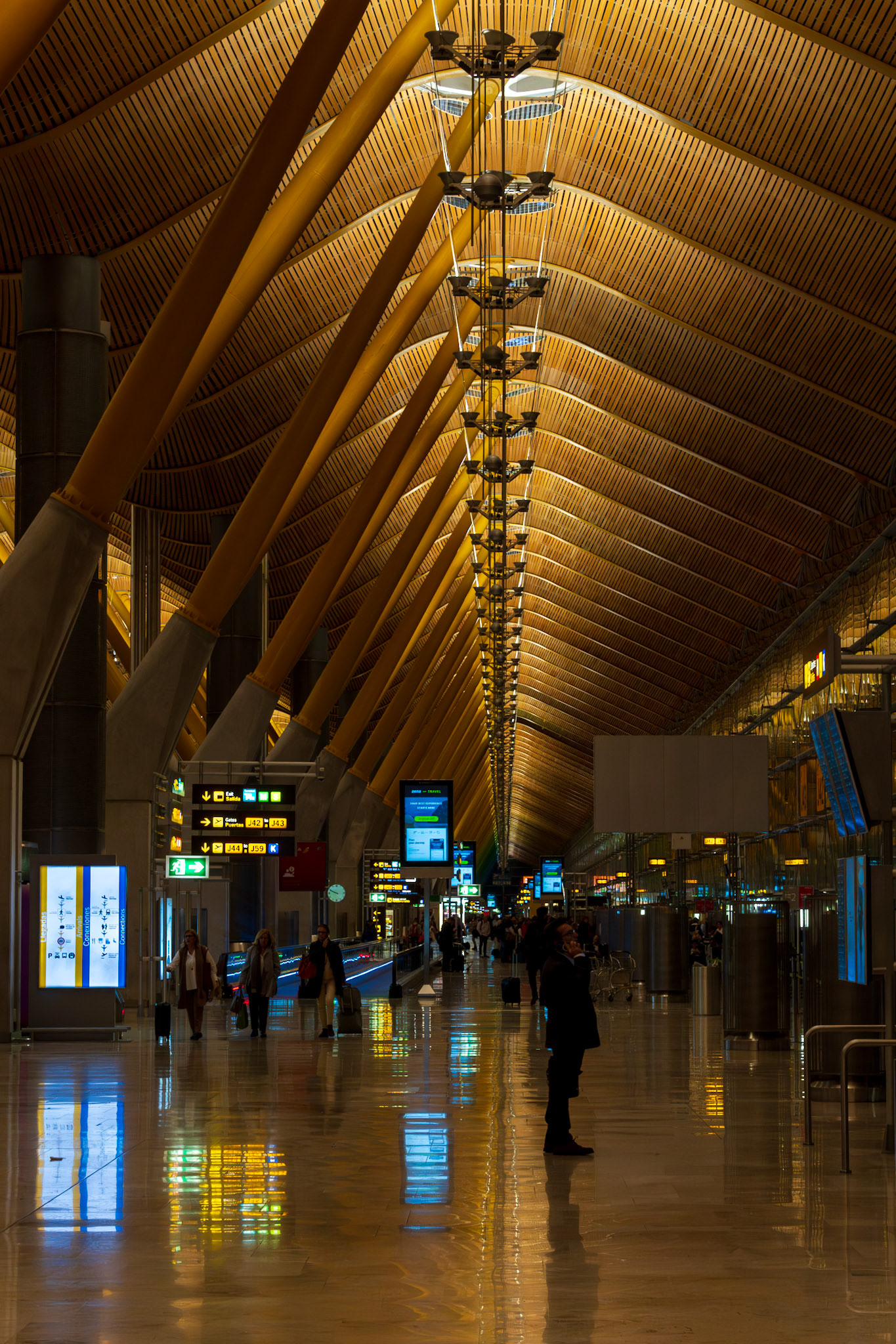 shot in the beautiful terminal 1 of madrid´s airport