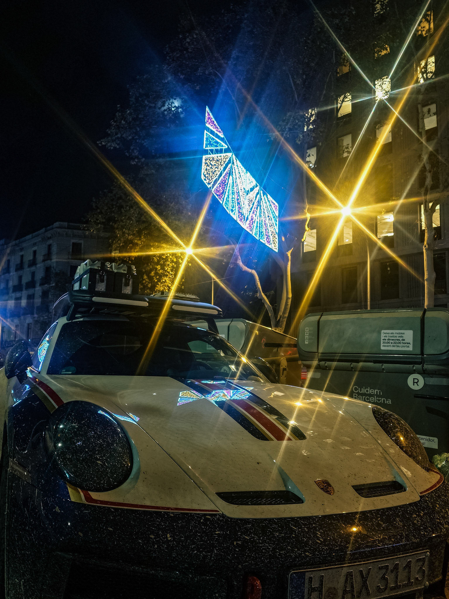 shot in Barcelona where we finished our roadtrip. the stars are no post they came like this out of the mobile phone.