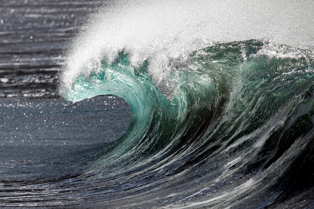 Esmerald wave