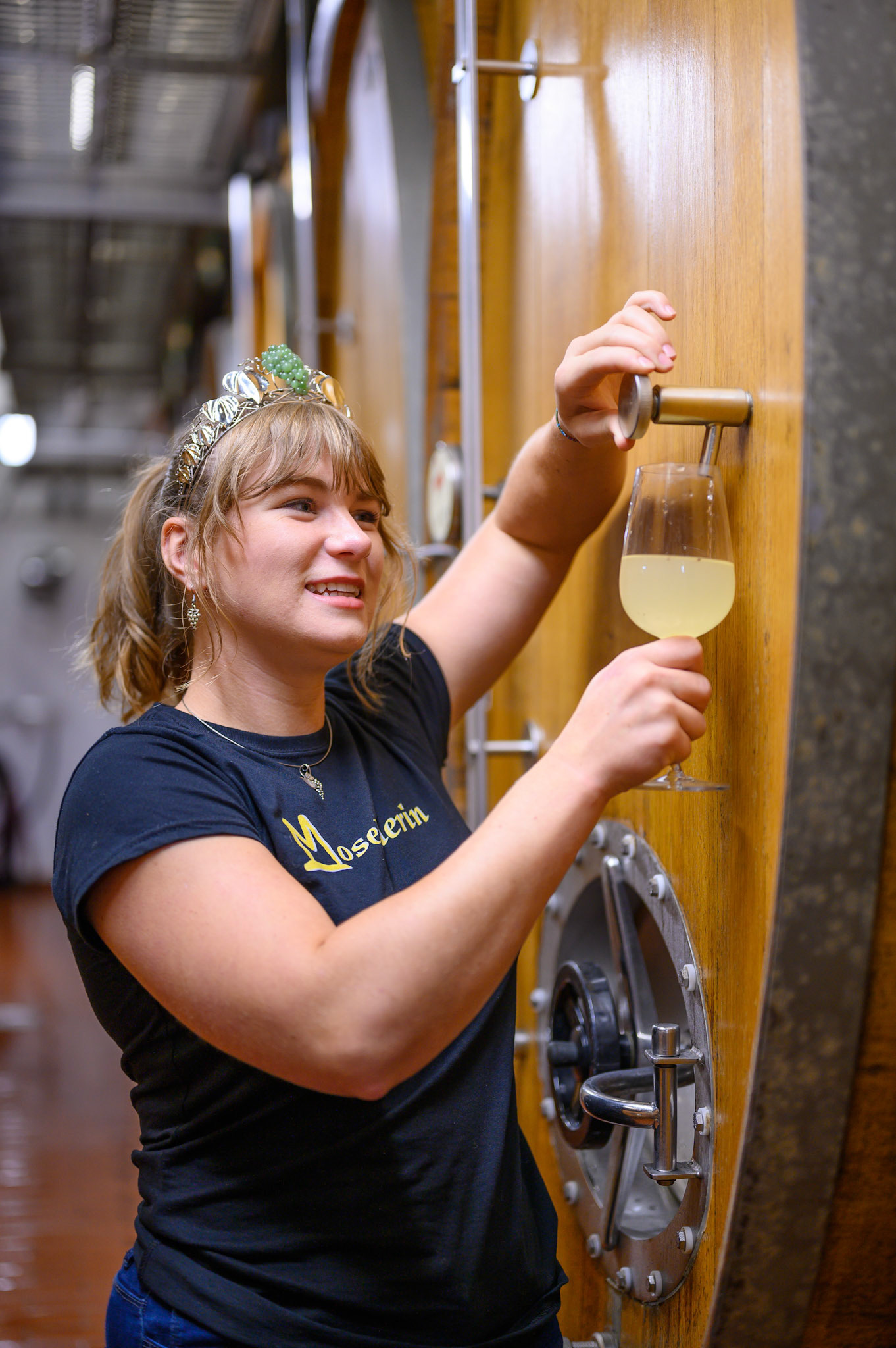 WEINKÖNIGIN LÖSNICH