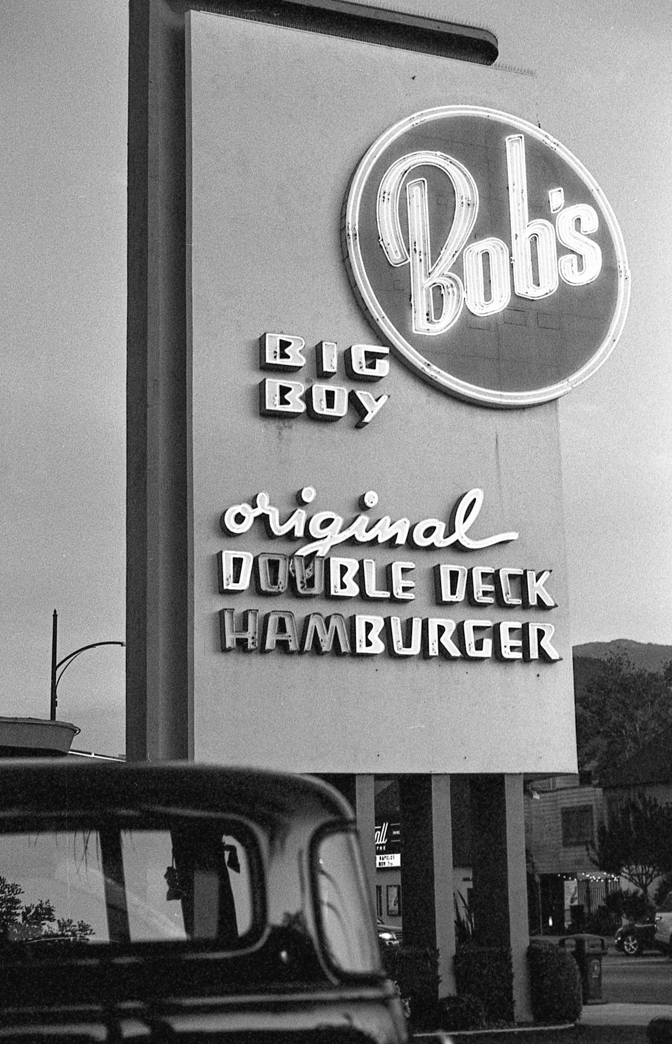 Nikon F100 - Kodak Tri-X - Nikkor 50mm ƒ1.4  Rodinal stand 1:100 - 60 mins