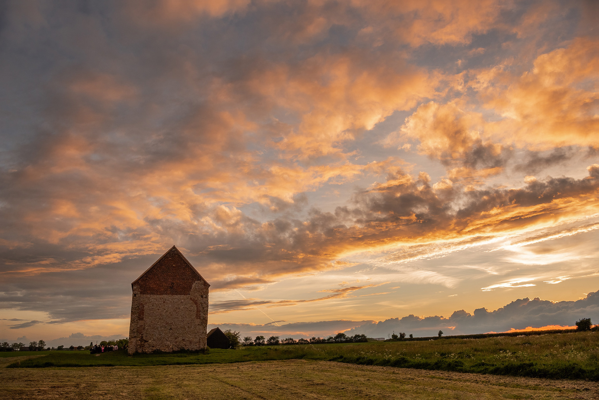 bradwell on sea golden sunset church