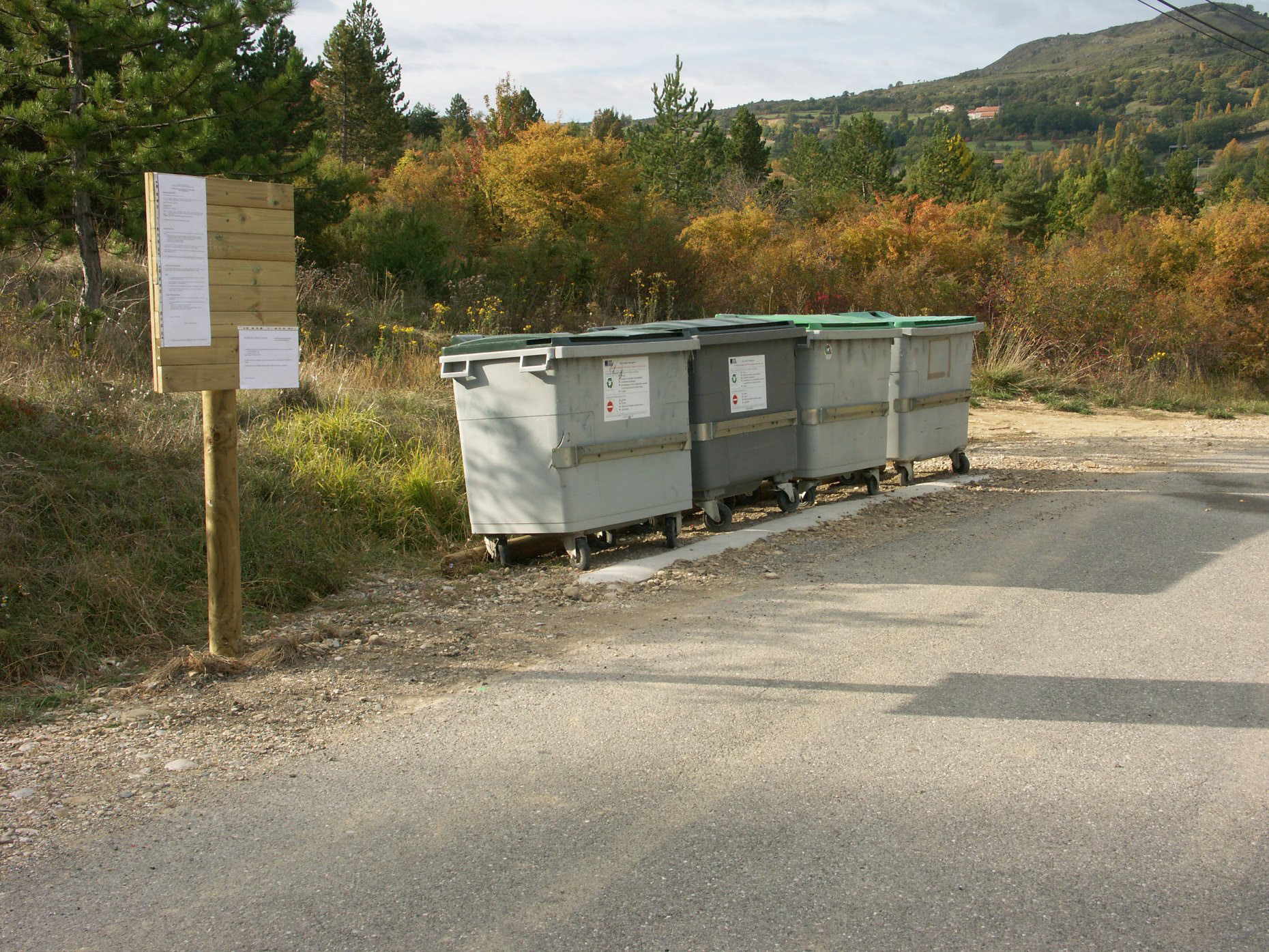 Espace affichage et containers 