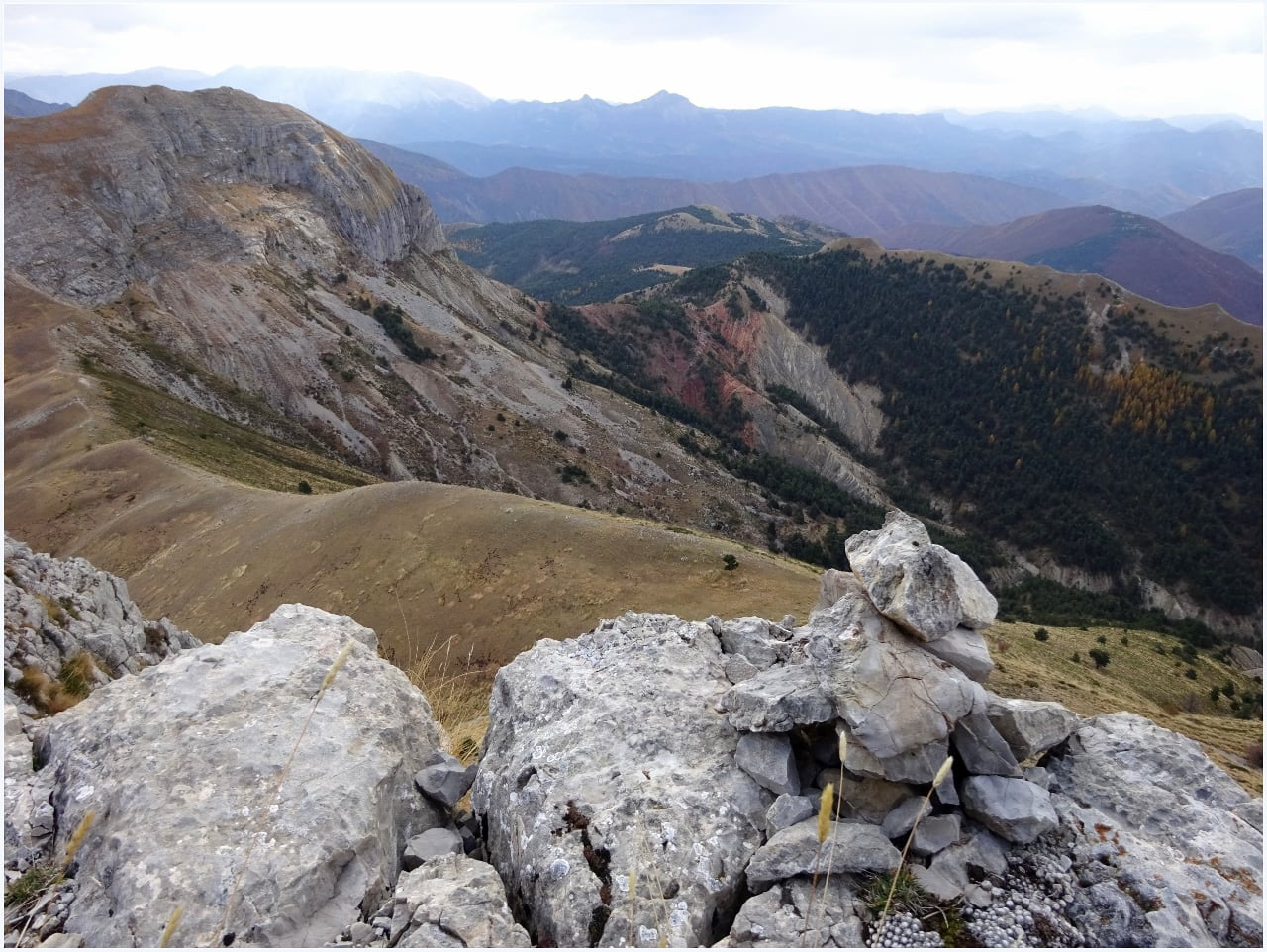 La Grande Cloche depuis la Cloche de Nibles