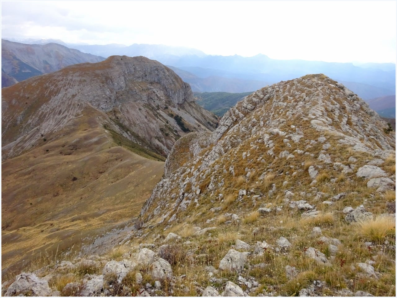 Les deux Cloches de Barles