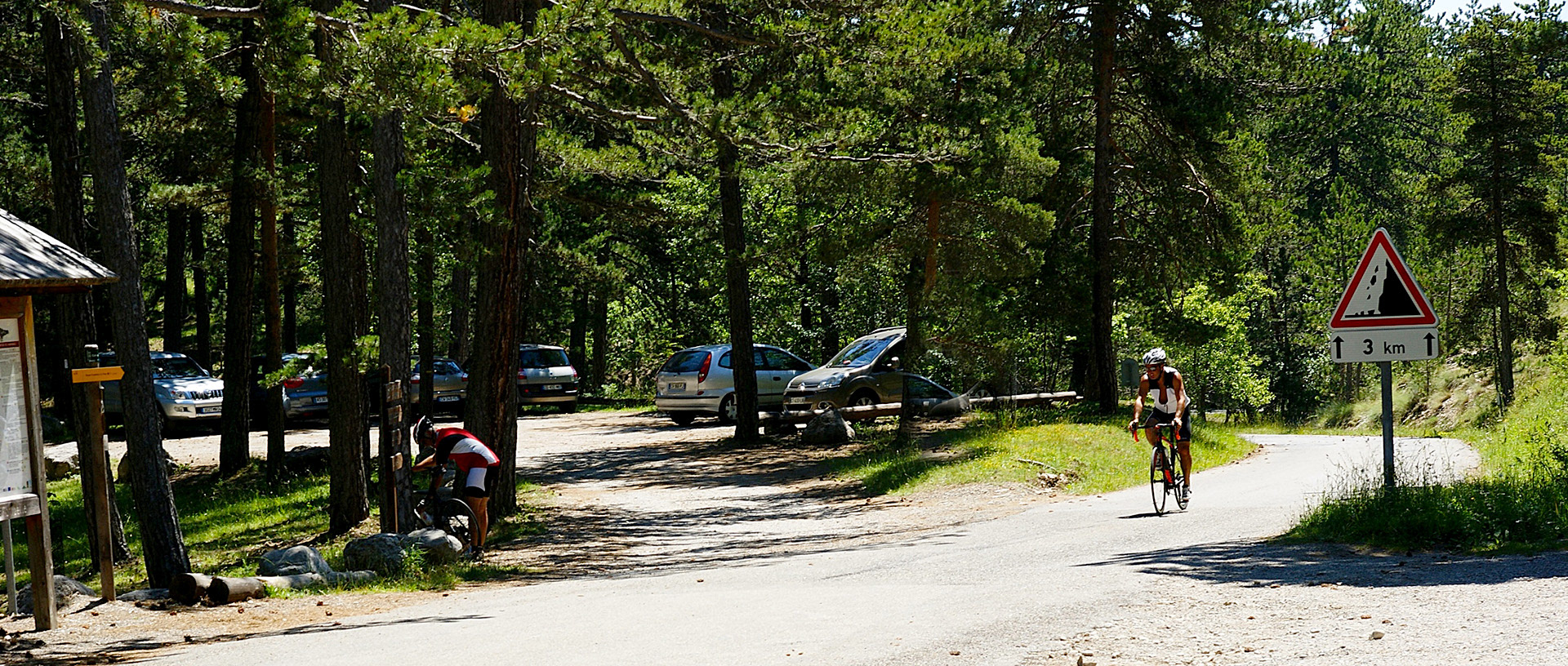 Col de Fontbelle, 1304 mètres, site de pleine nature, aires de jeux et détente