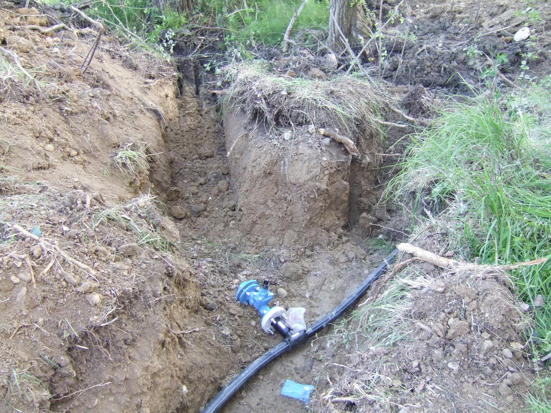 Traversée de la canalisation au niveau du vallon des Collons, vanne de vidange en point bas