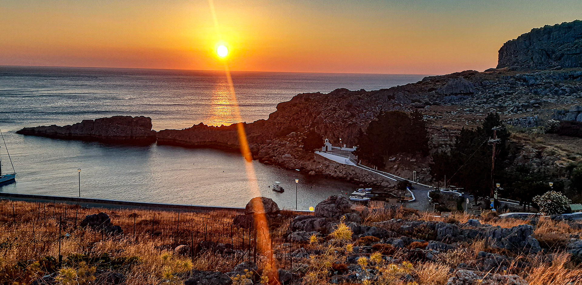 St Pauli bay, Lindos, Rodi