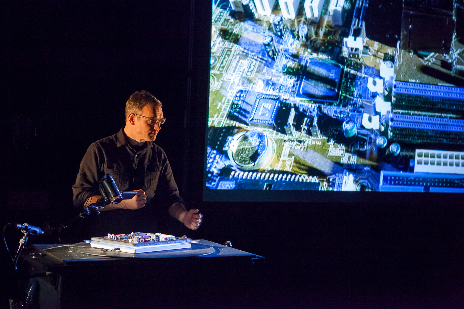 Villes, Théâtre Pire Espèce, Mois Multi © Marion Gotti