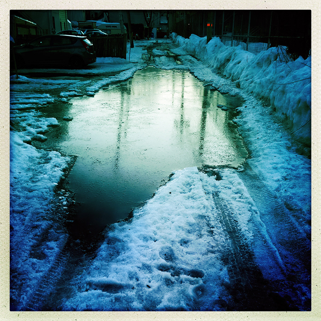 Côté ruelle, 2019 © Marion Gotti