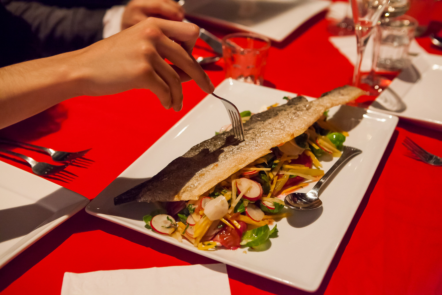 Tablée de Noël, L'Œil de poisson © Marion Gotti