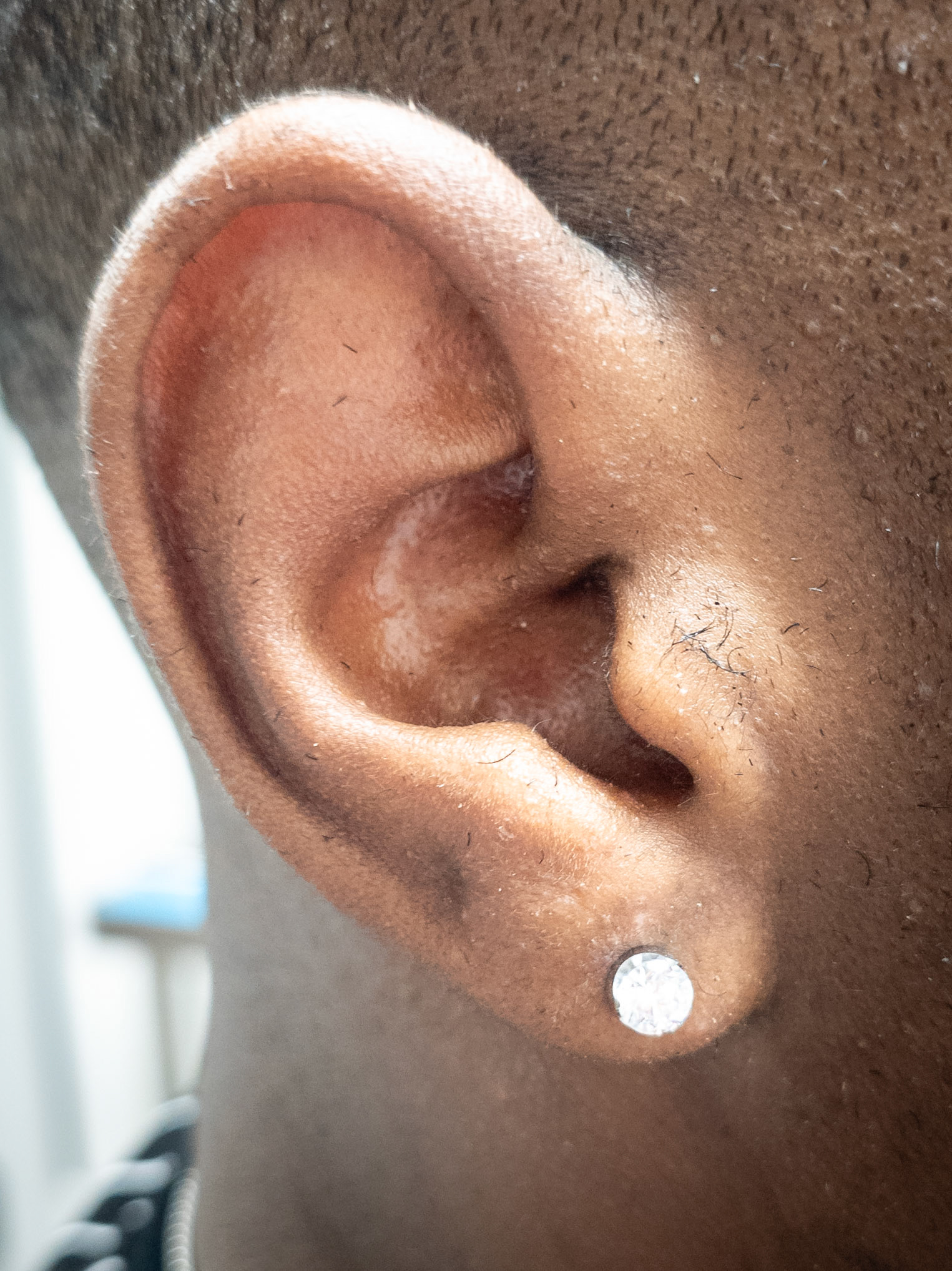 Lobe by Shania