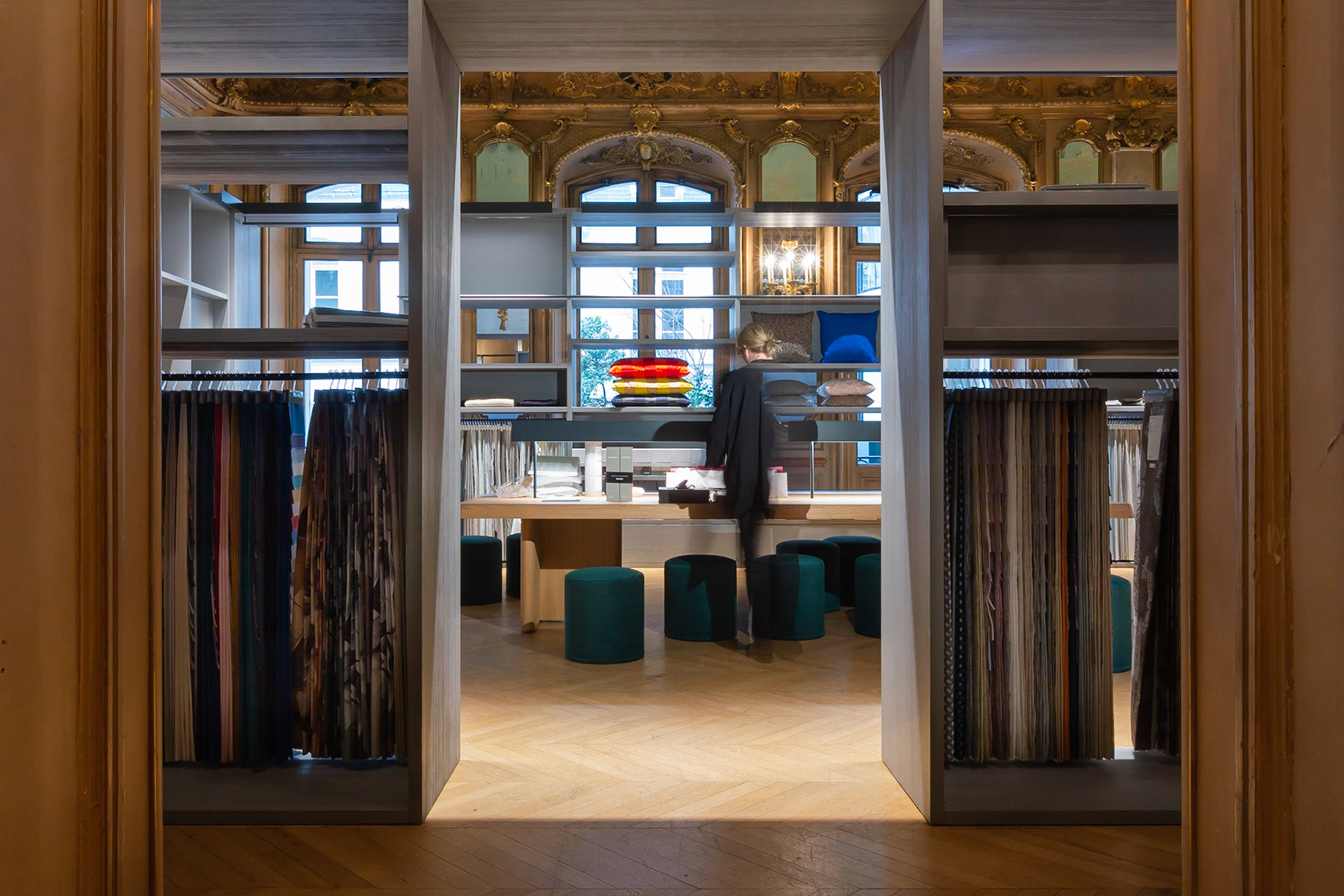 1901_KVADRAT_SAHCO_PARIS_DECO_OFF