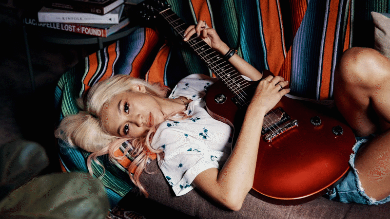 Julia Duclos Singer Songwriter portrait