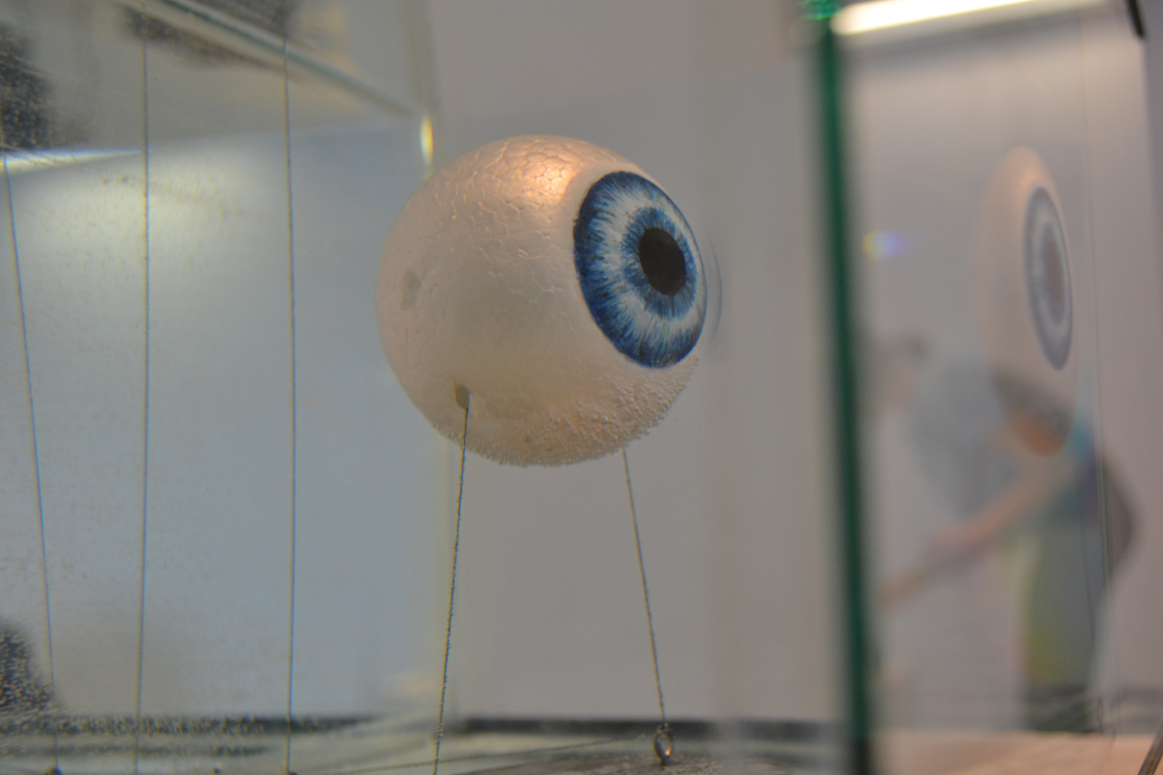 "Eye of the Ocean" (Underwater Marionette)