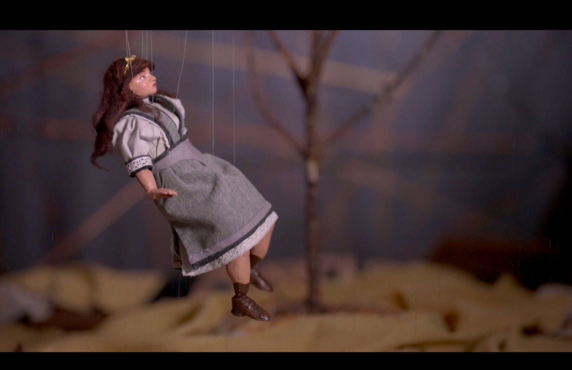 Marionette (design, costume, paint, wig)