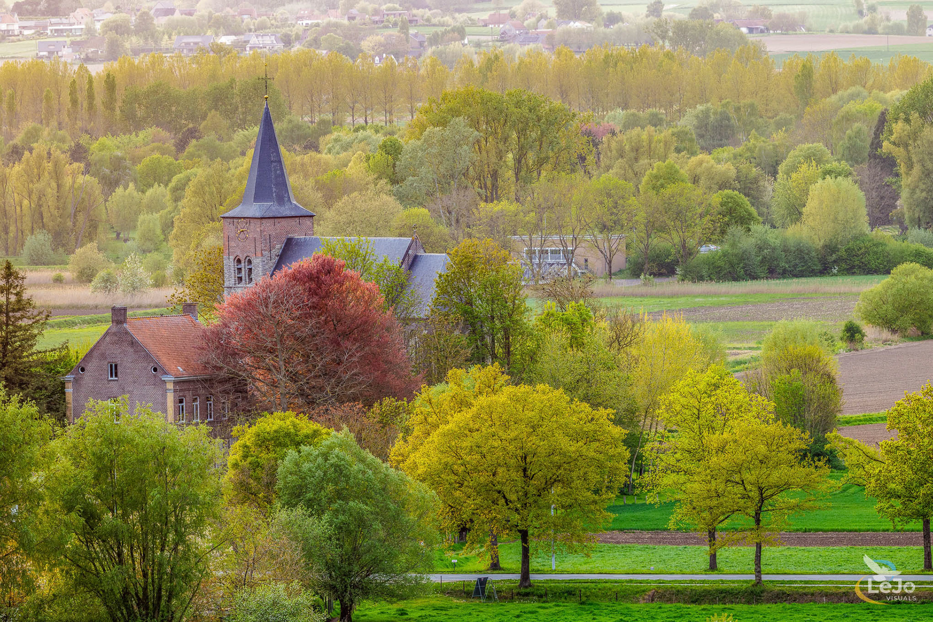 Zicht op kerkje Melden - Oudenaarde