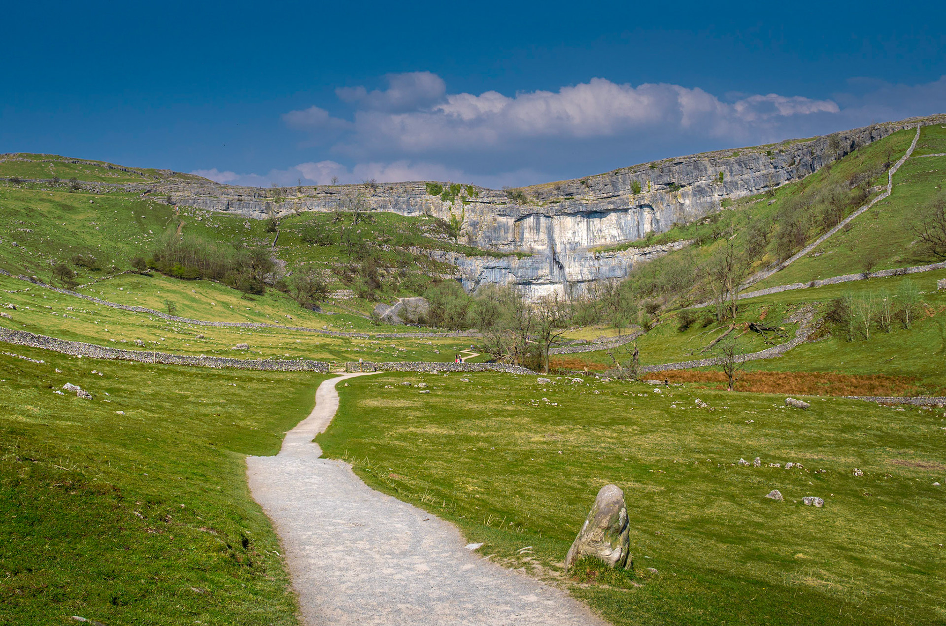 A049 - Back to Malham