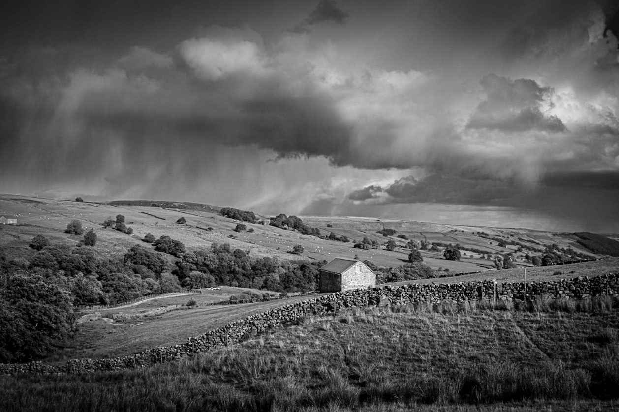 A004 - Dales Storm Coming (BW)