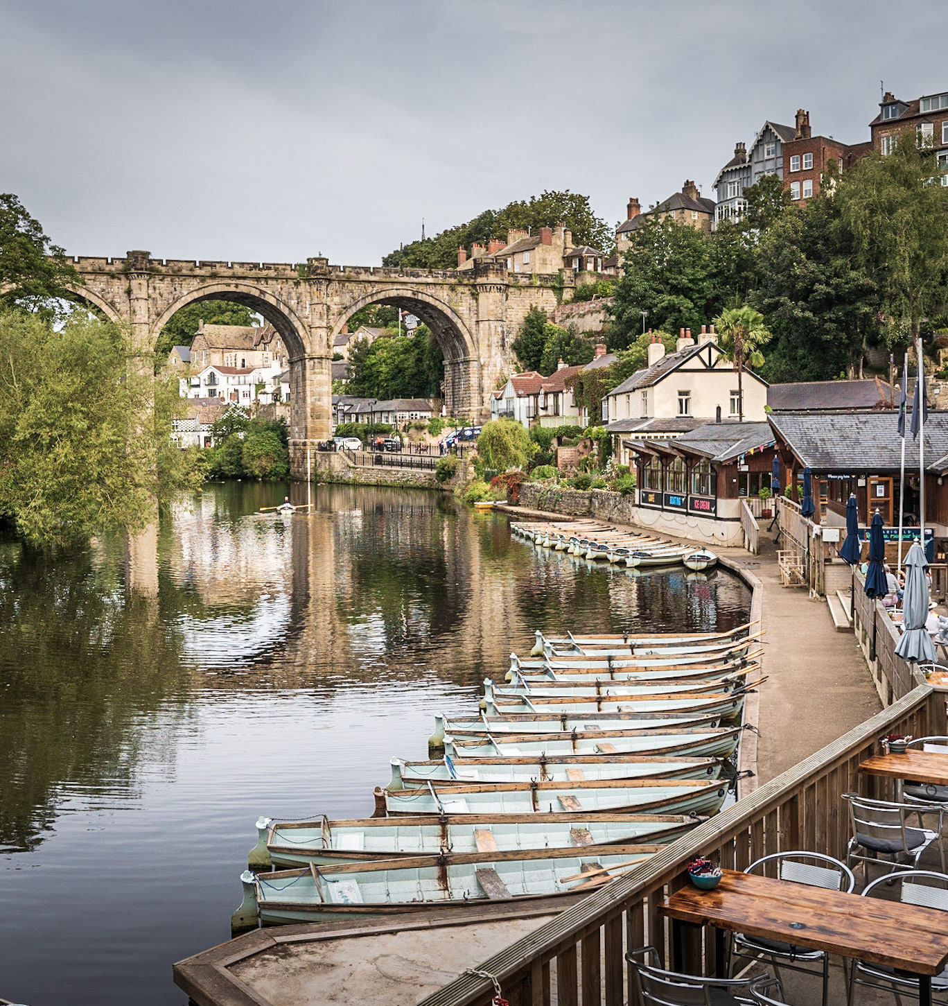 B003E - Knaresborough Boats
