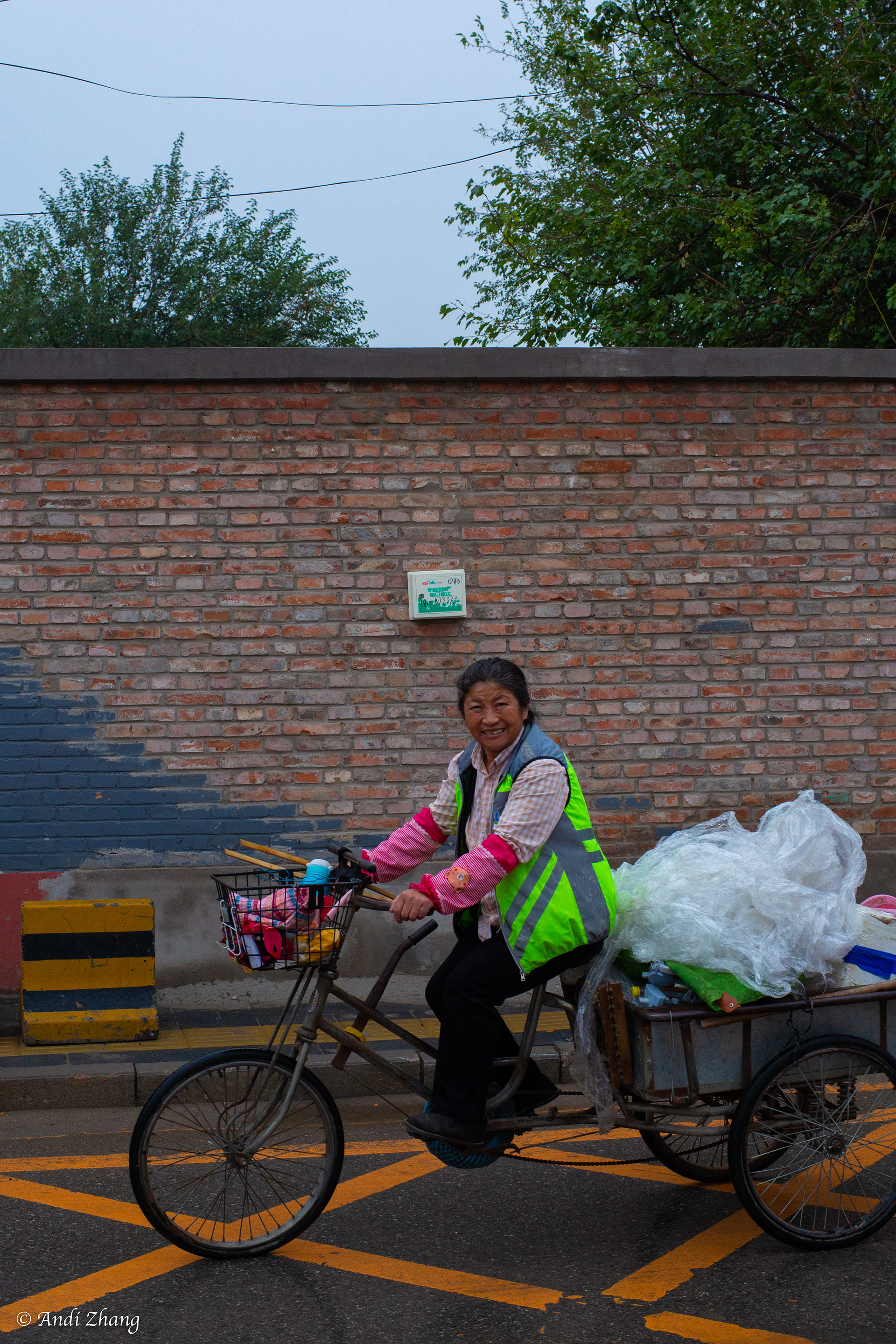 A women on the tricycle. September 14, 2020.