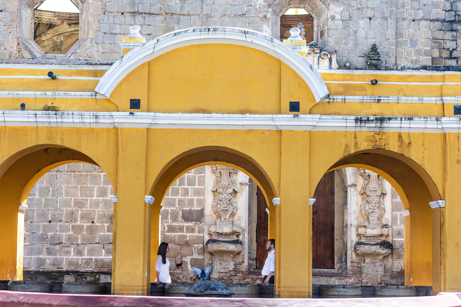 Elopement photographer Antigua Guatemala