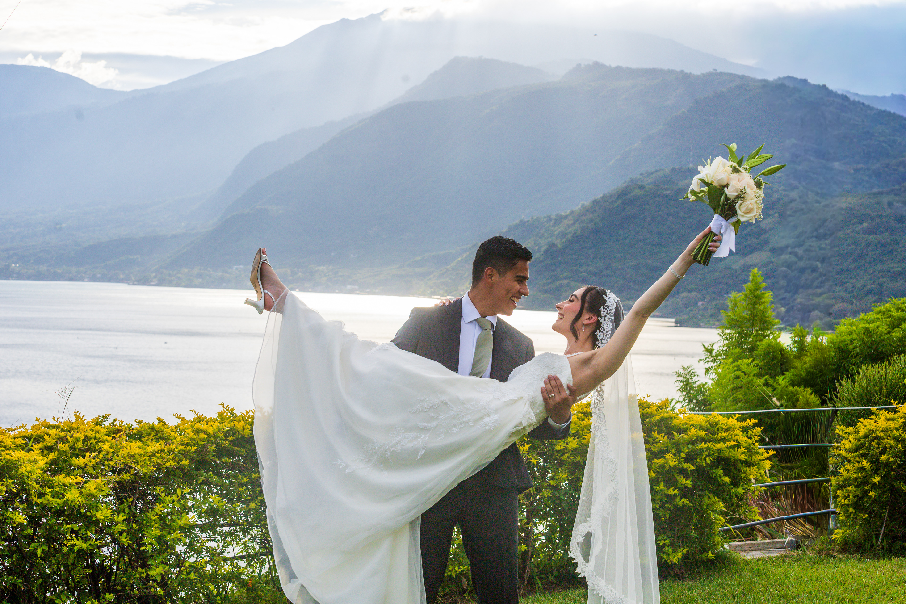 Cardedeu Destination Wedding El Salvador|