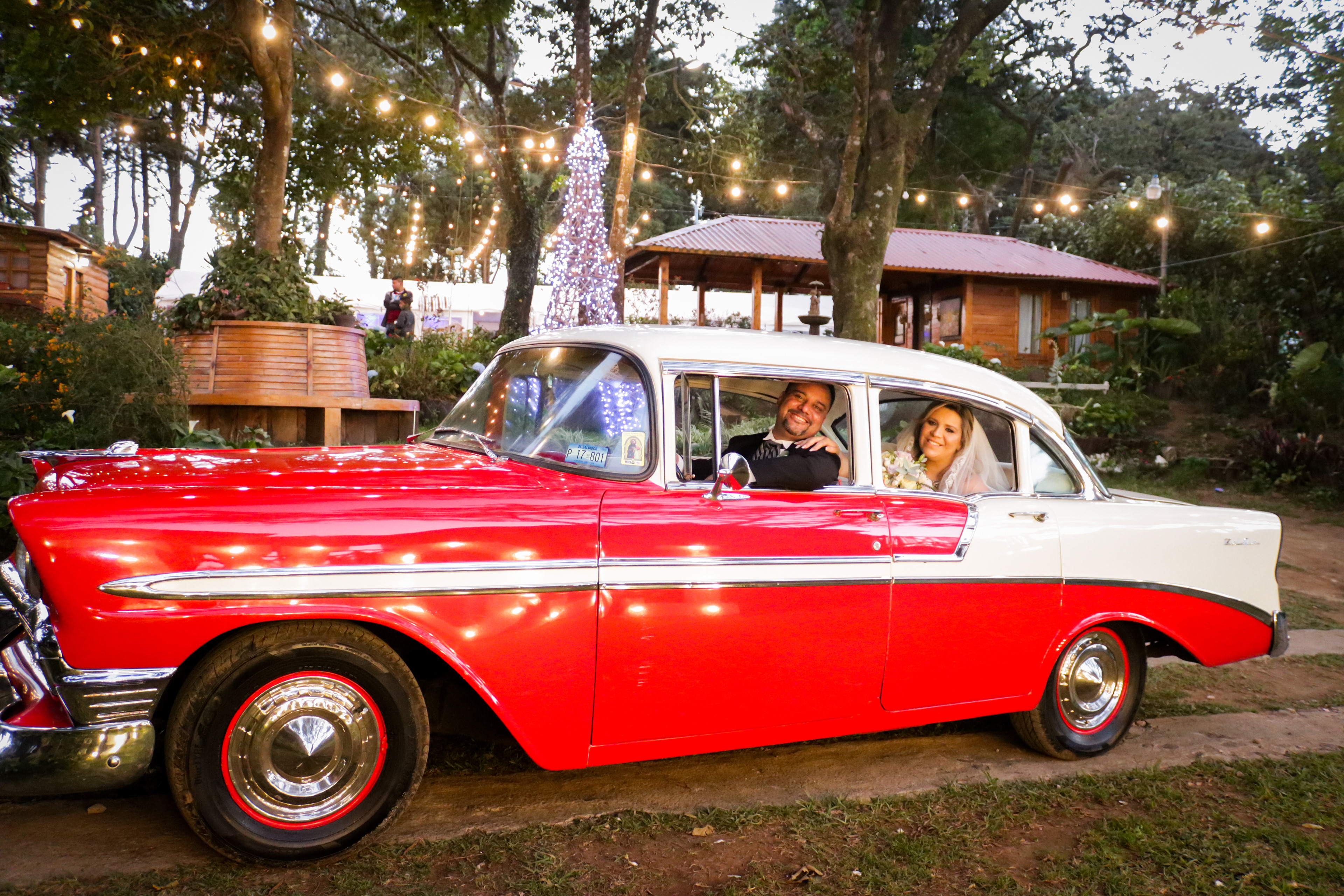 Destination Wedding. Fotógrafo de Bodas basado en El Salvador y Guatemala // Cachito Mountain