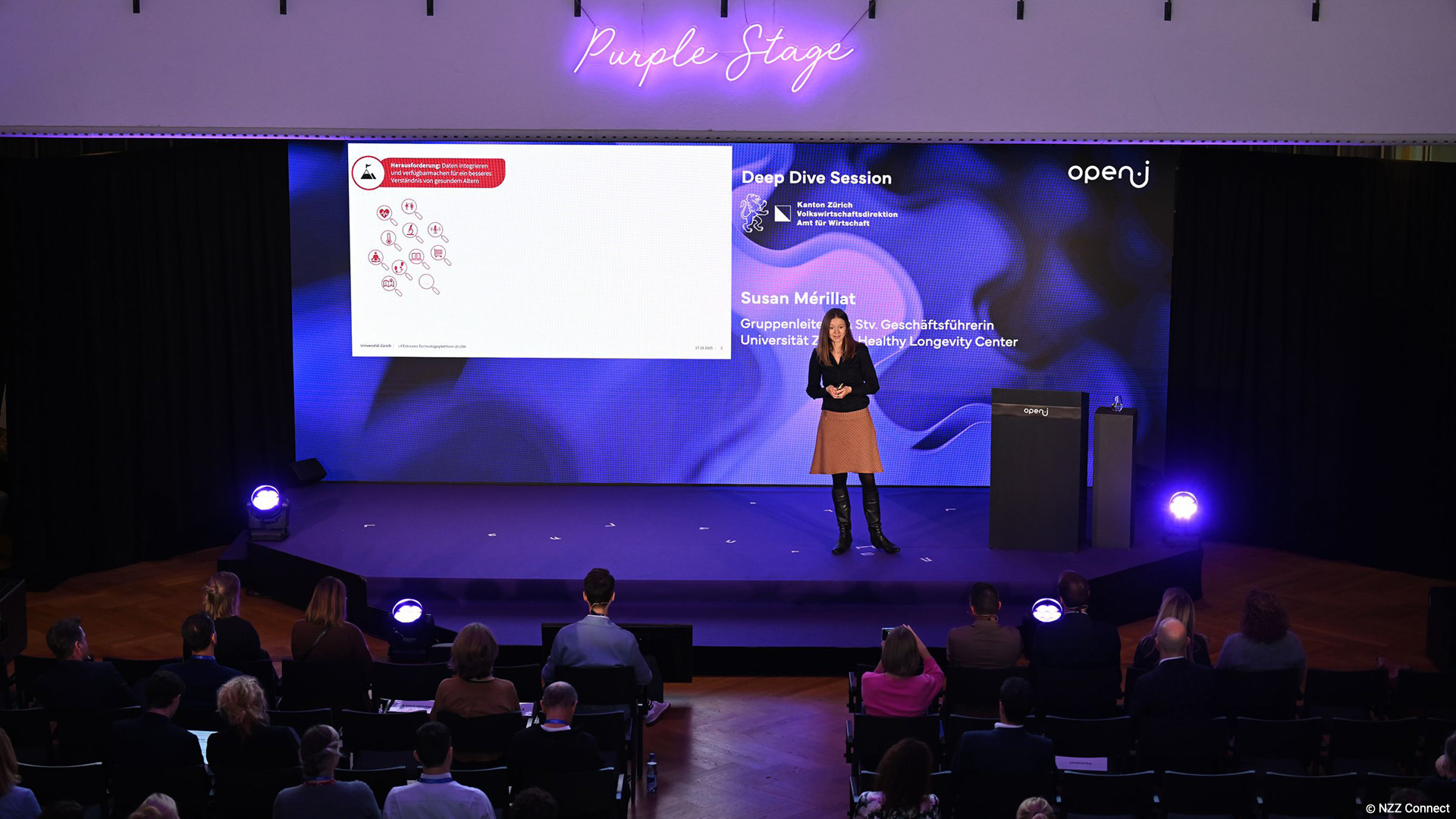 Foto von der Purple Stage während einer Keynote