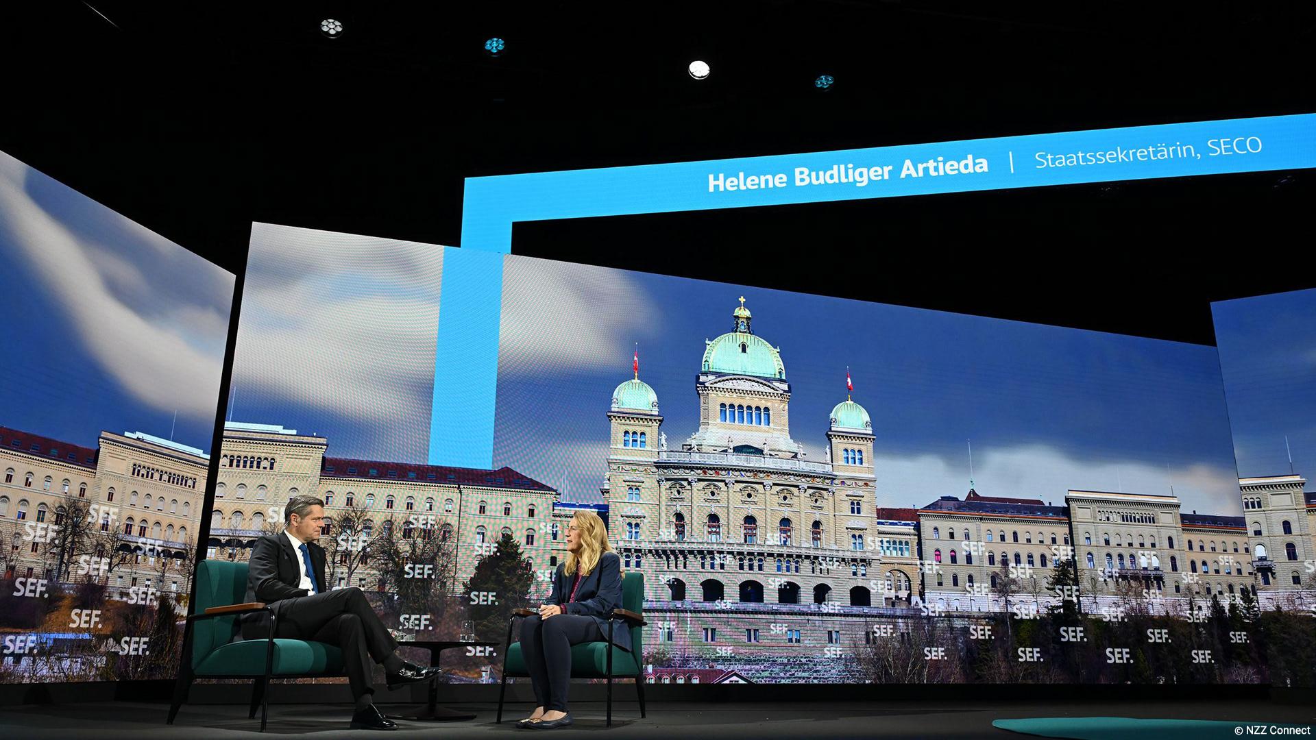 Foto von der Keynote mit Helene Budliger Artieda