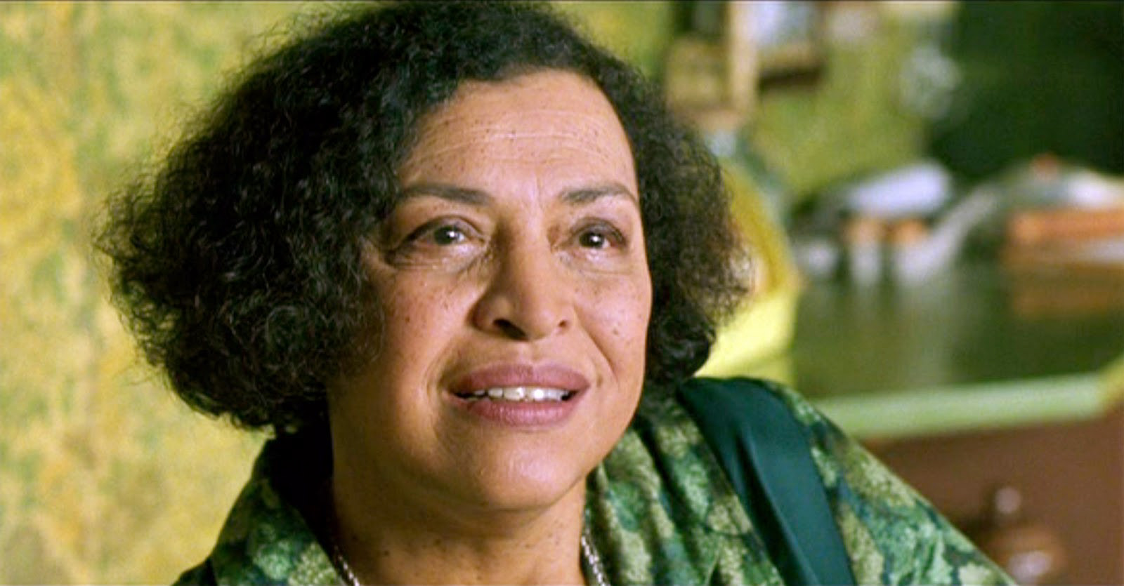Gloria Foster as The Oracle in The Matrix (1999)