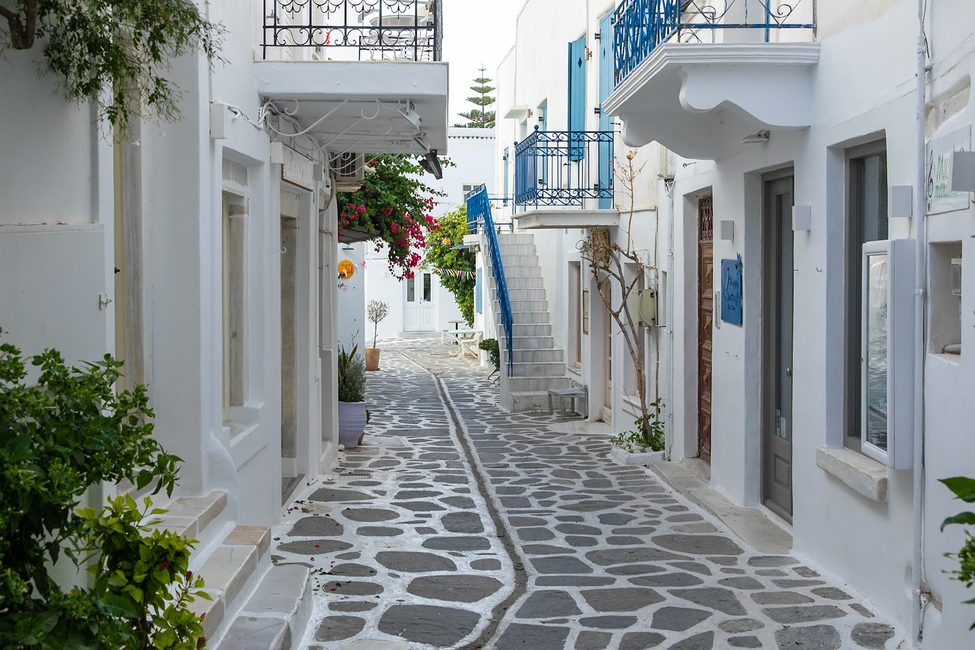 Paros