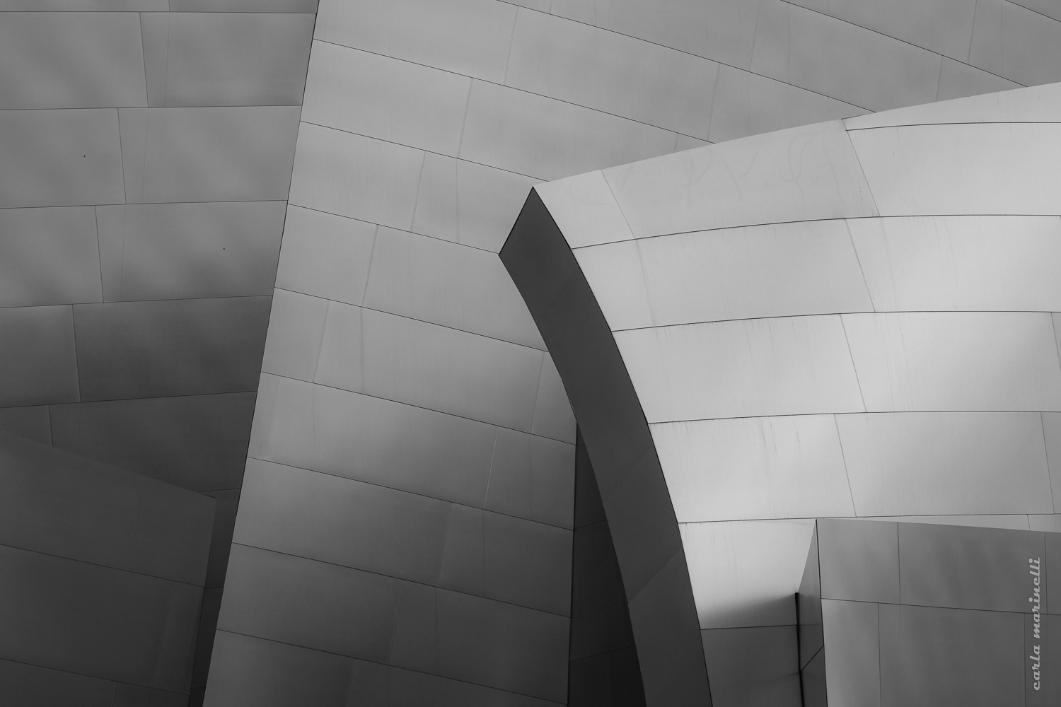 Minimalist Photography Awards 2020, Abstract Honorable Mention