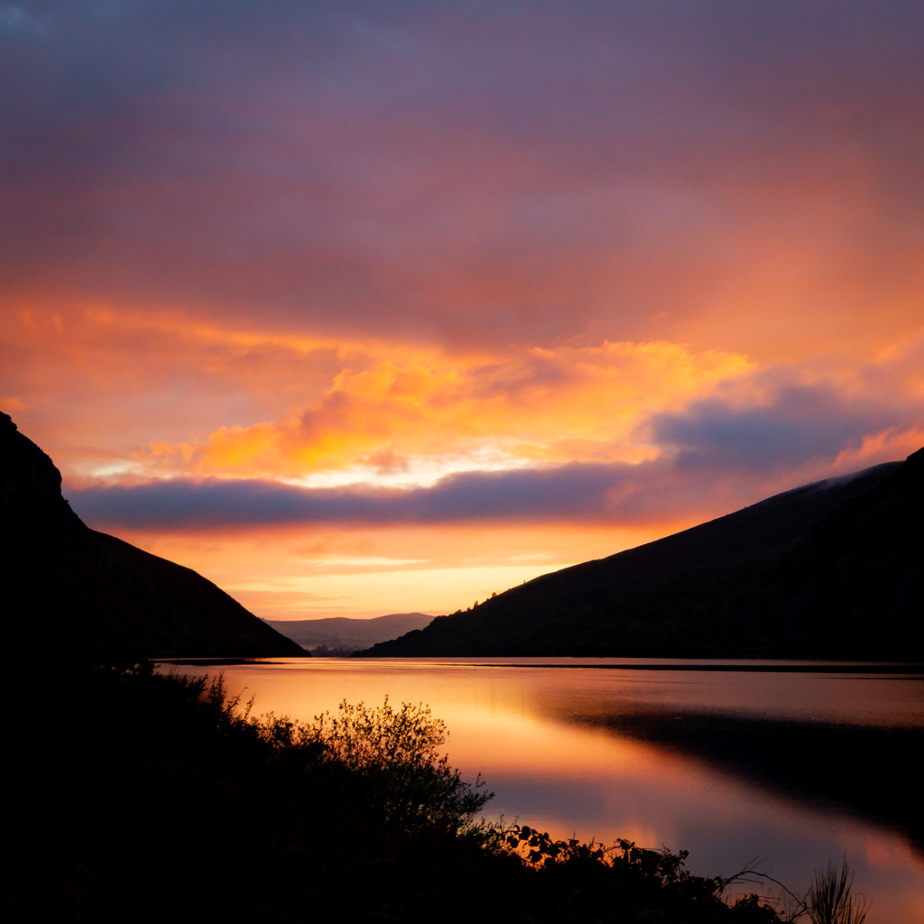 Elan Valley pre sunrise light