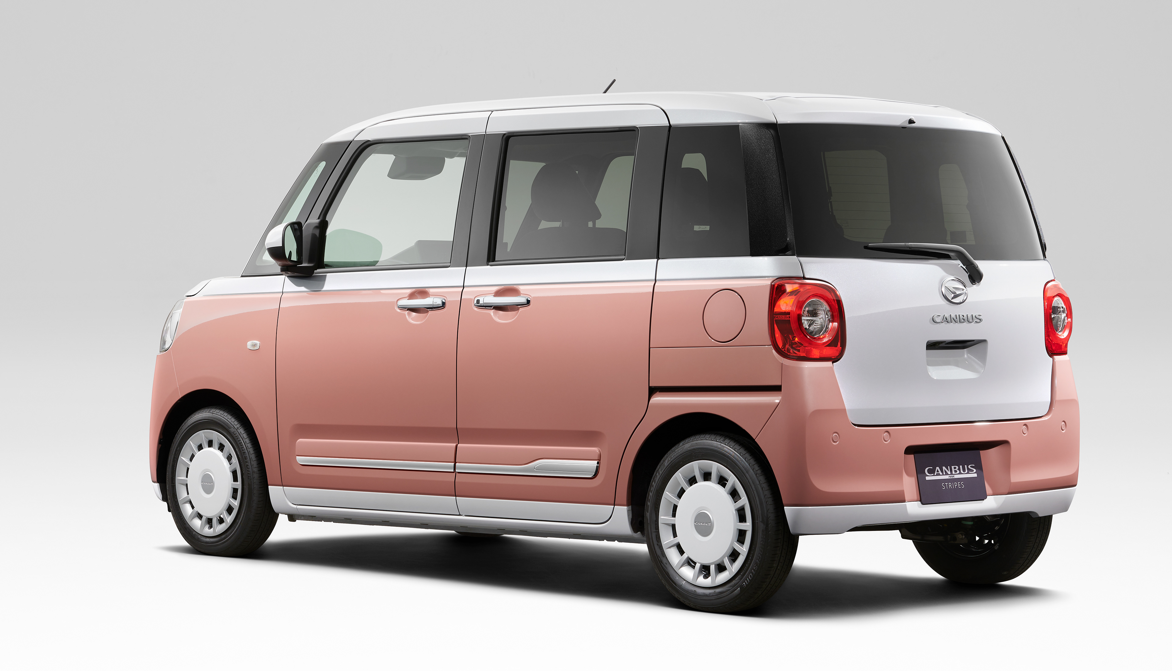 車 写真 加工 CANBUS