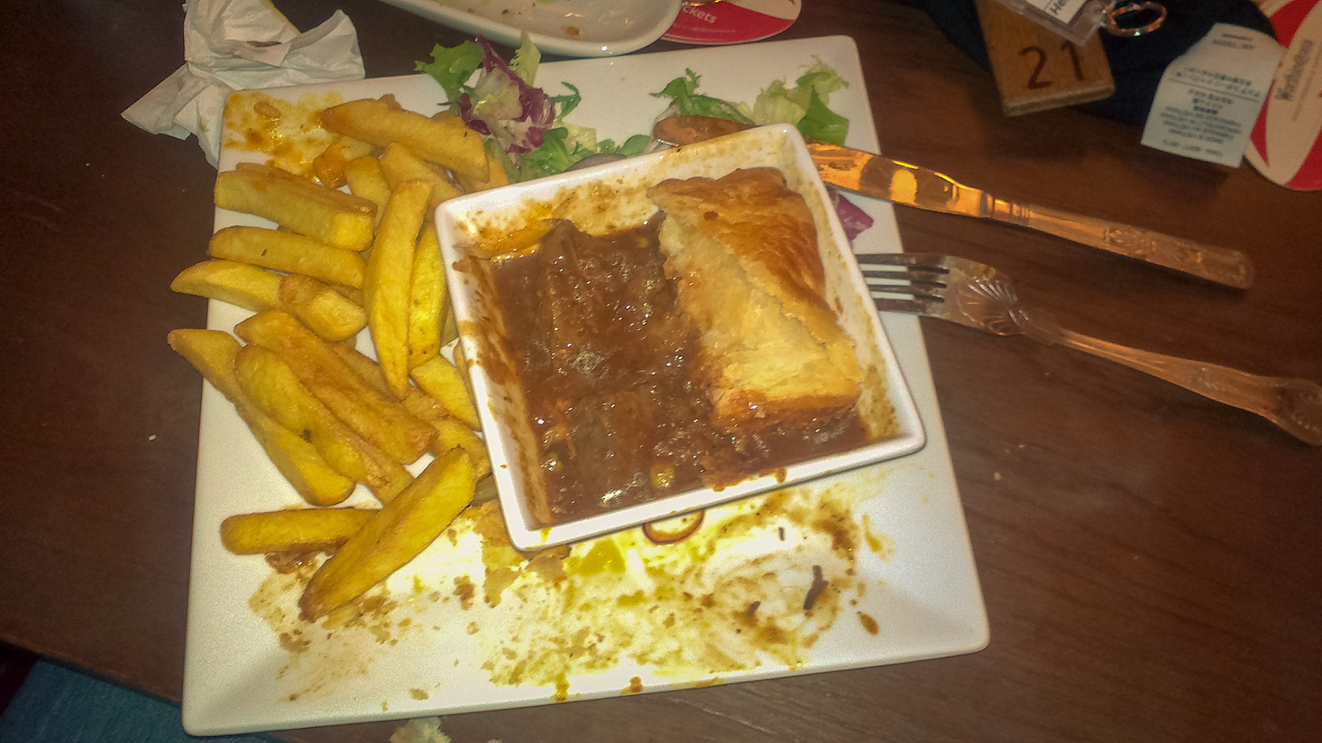 Mit Laura auf Sankt Peter Ording als sie mich im hamburg besucht, während ich bei der DEA ein Praktikum mache. Ich war in der Nordsee baden. Kalt...