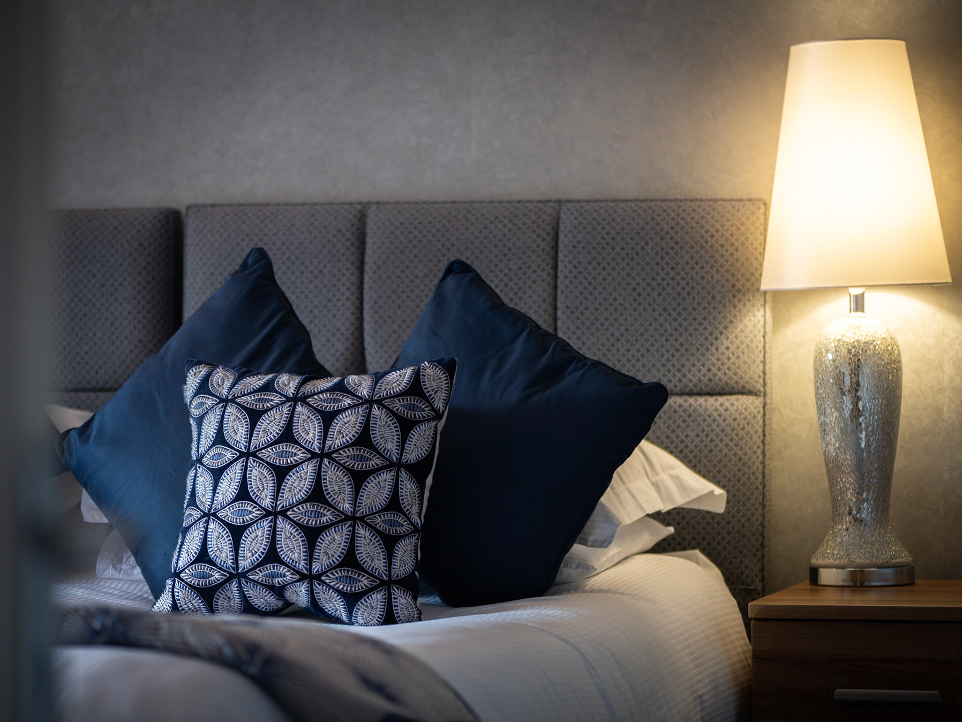 Cosy and Inviting Bedroom Details in the Lake District – Showcasing the Ideal Retreat