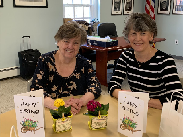 Linda Mead and Pam Vieth