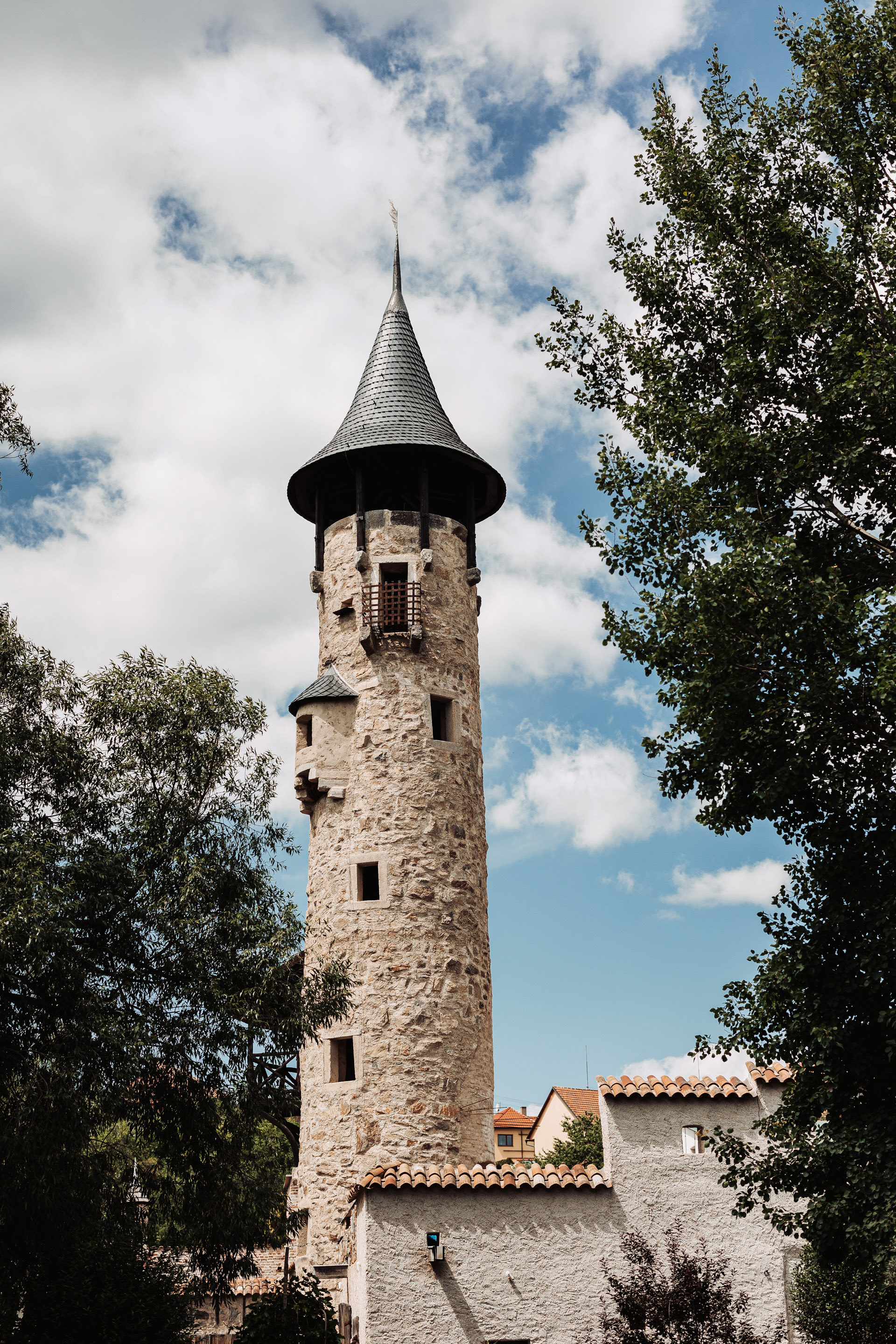 svatba Za Vratama, Bransouze