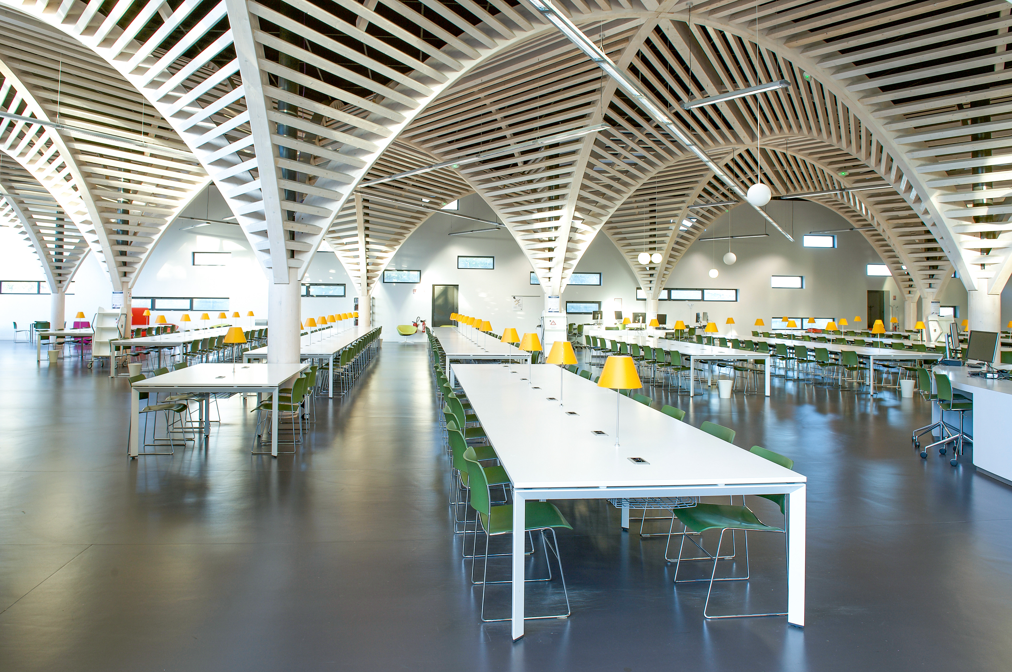 Bibliothèque Madeleine Brès - PFRS - Caen