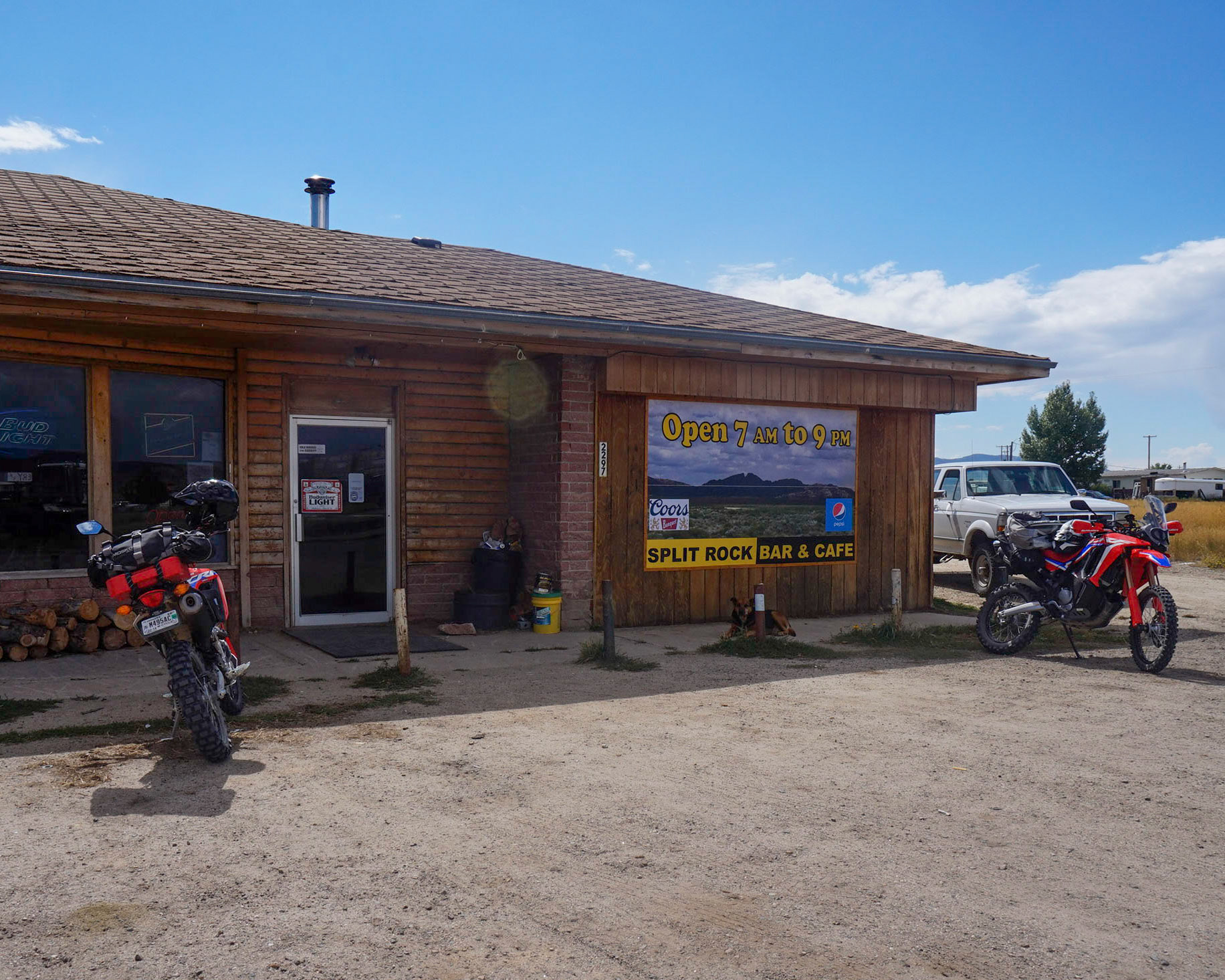 Show us your bikes at cafes pics! Page 139 Adventure Rider