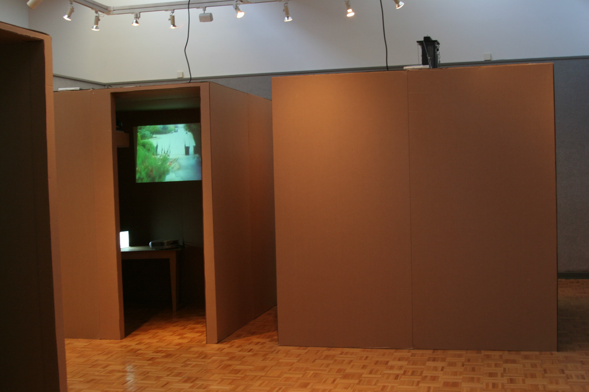 pick-up, Installation at Brandstater Gallery. Georg Burwck 2005