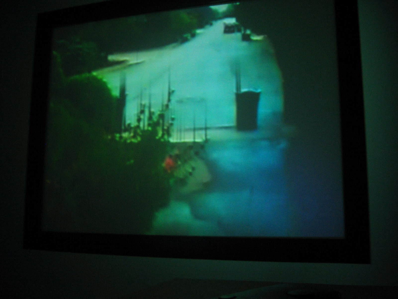 pick-up video still, Installation at Brandstater Gallery. Georg Burwck 2005